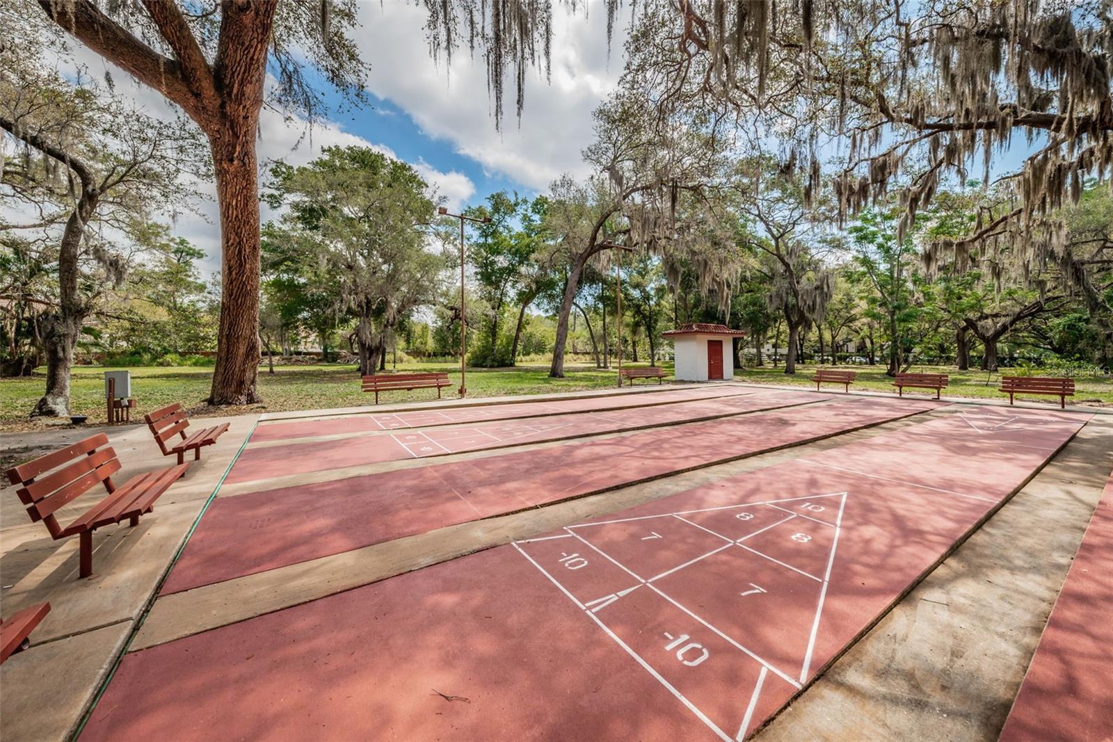 SEVILLE CONDO 2 - Residential