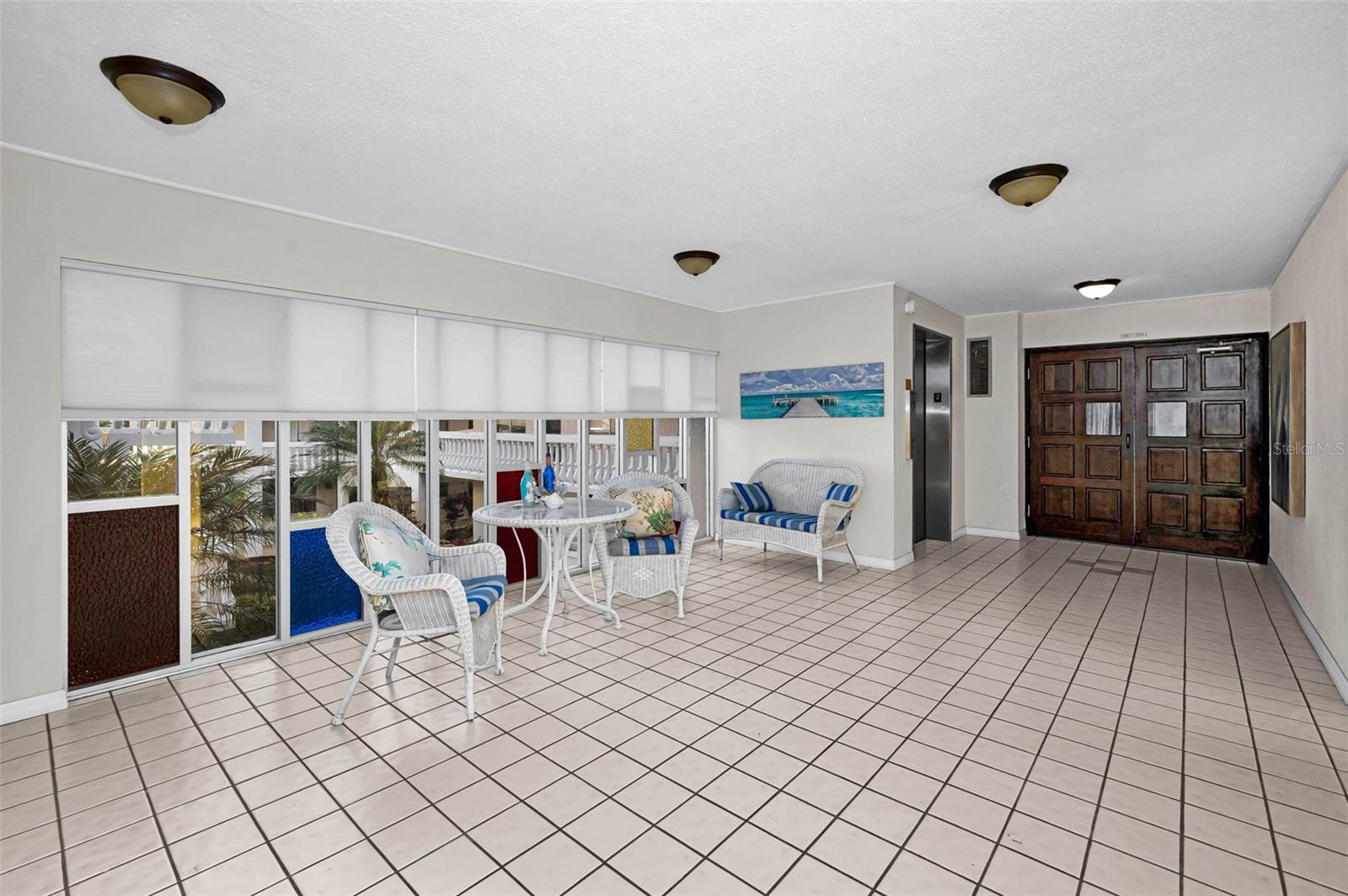 SEVILLE CONDO 2 - Residential