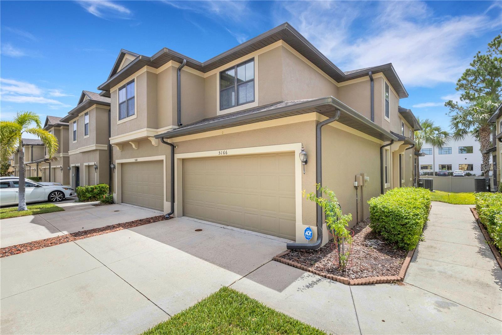5166 BAY ISLE CIRCLE