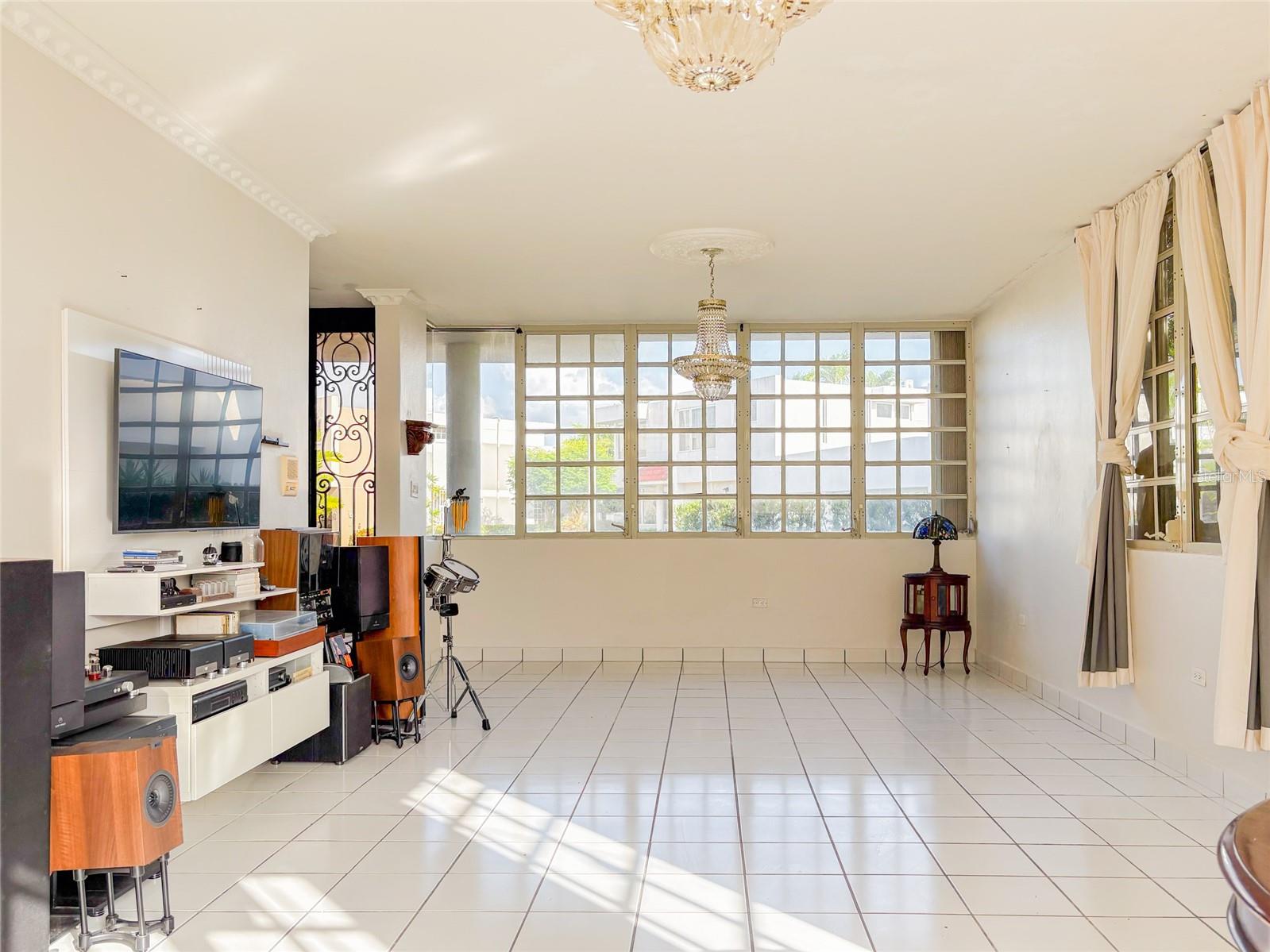 PASEO DEL PARQUE - Residential