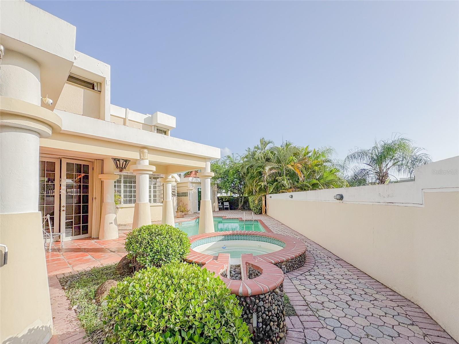 PASEO DEL PARQUE - Residential