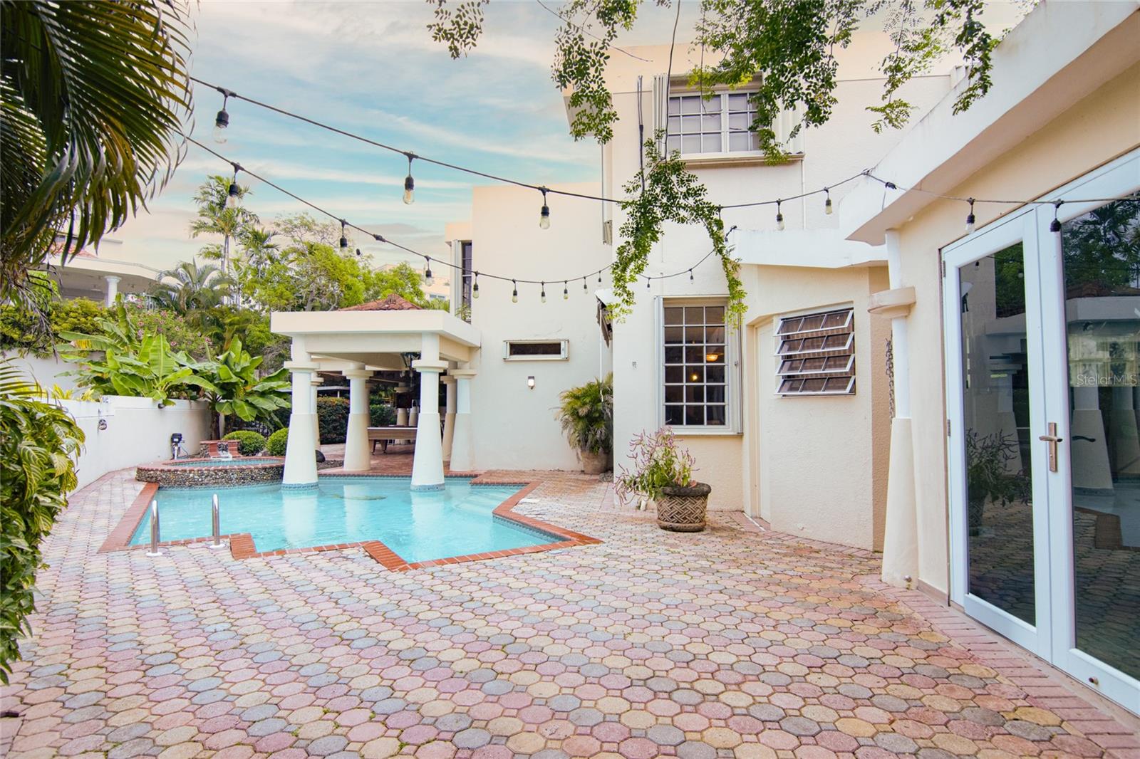 PASEO DEL PARQUE - Residential