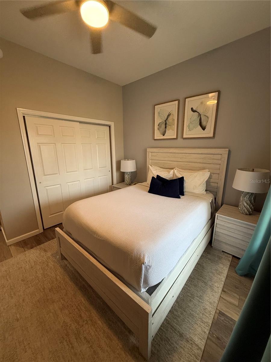 WORLDQUEST RESIDENCE - Residential