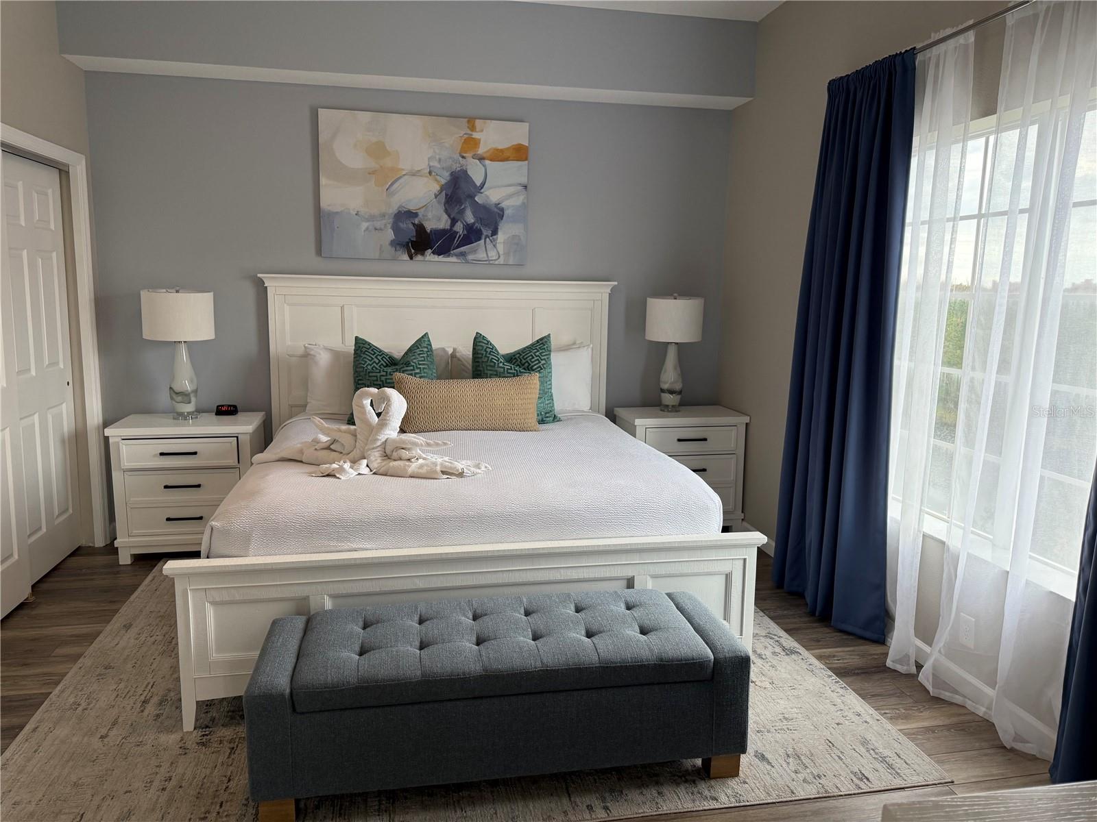 WORLDQUEST RESIDENCE - Residential