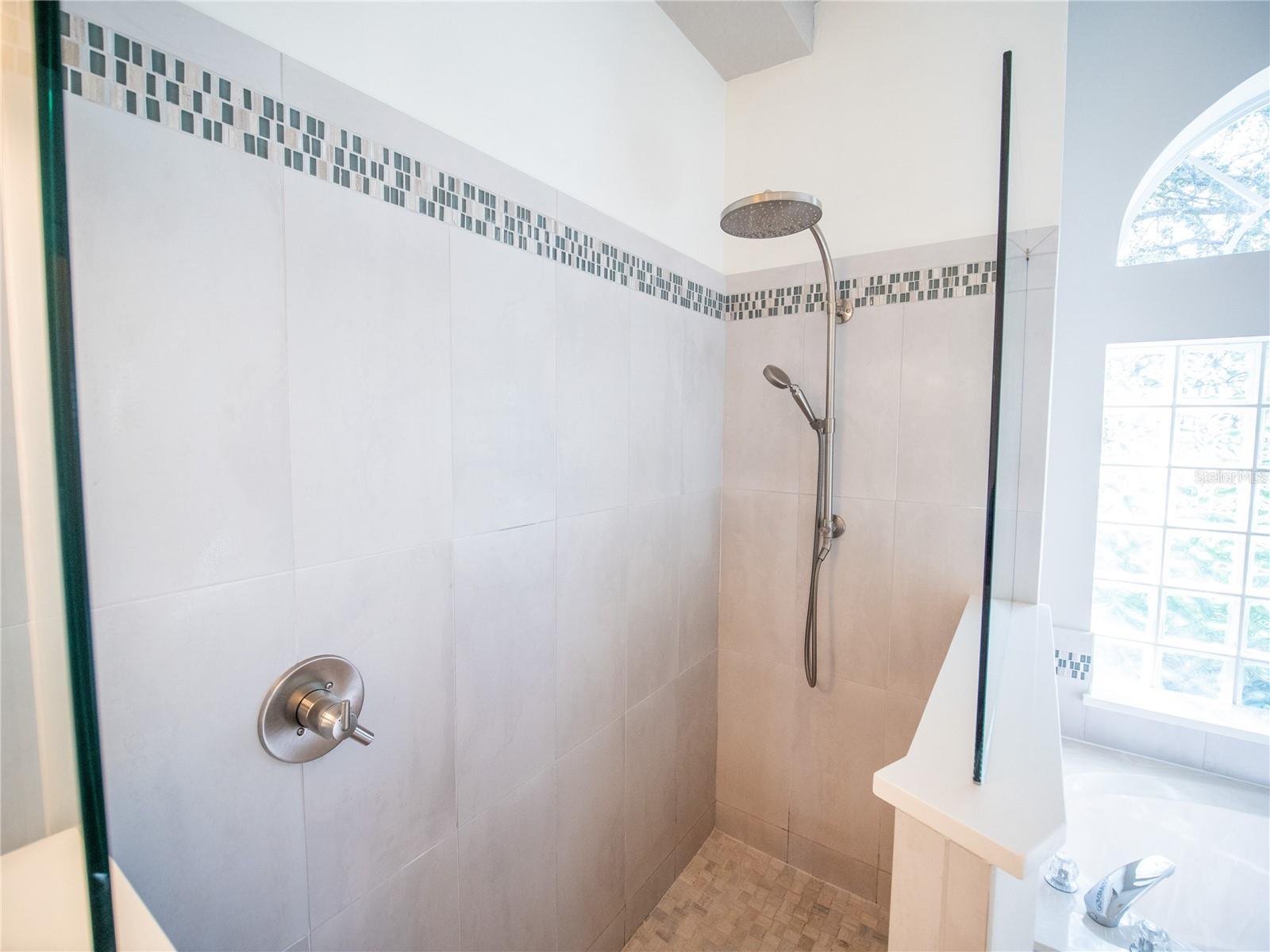 PLANTATION BAY PH 01A UNIT 01-6 - Residential