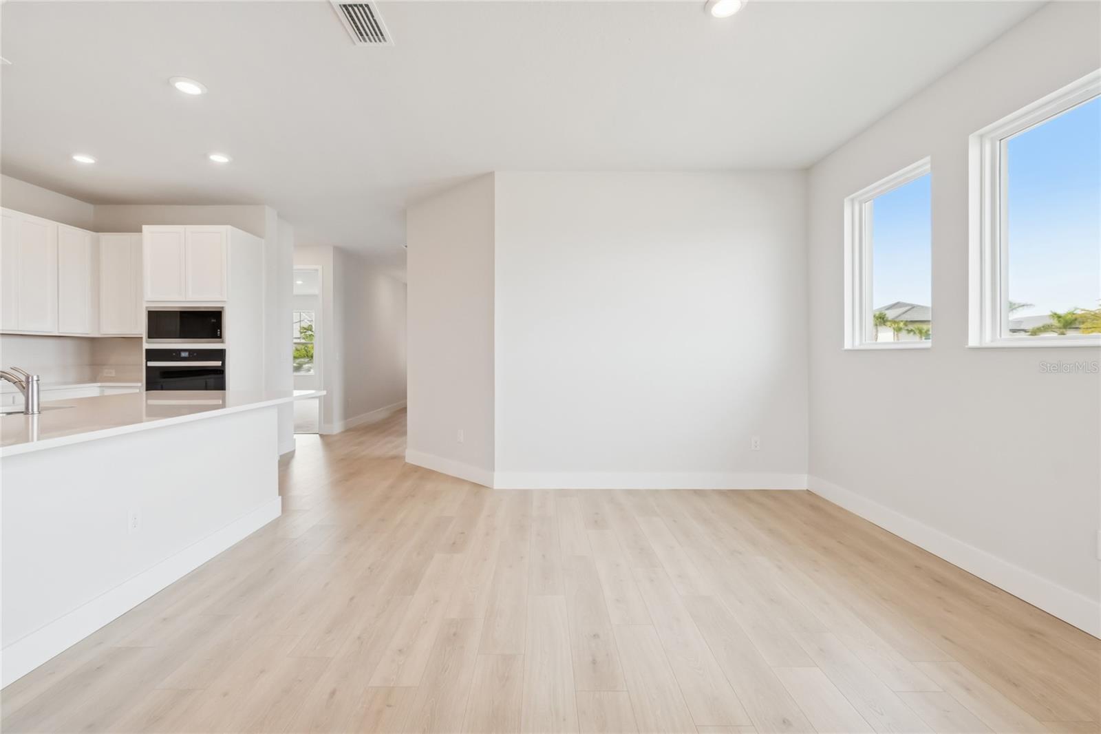 VISTERA OF VENICE - Residential