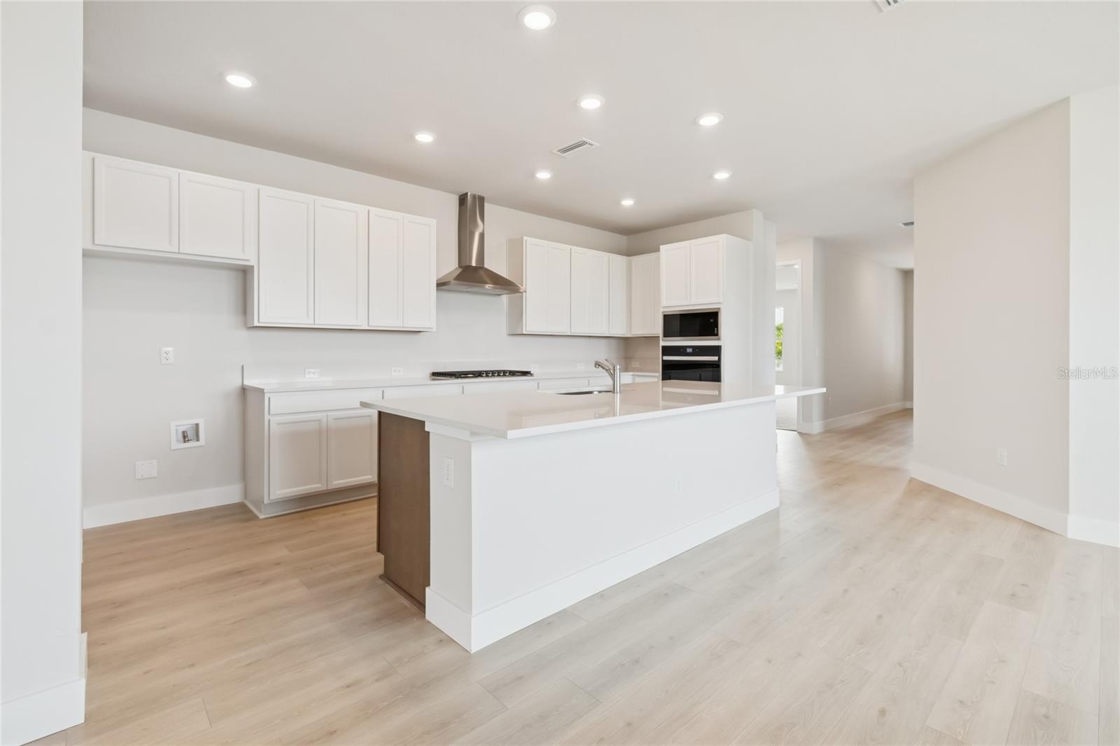 VISTERA OF VENICE - Residential