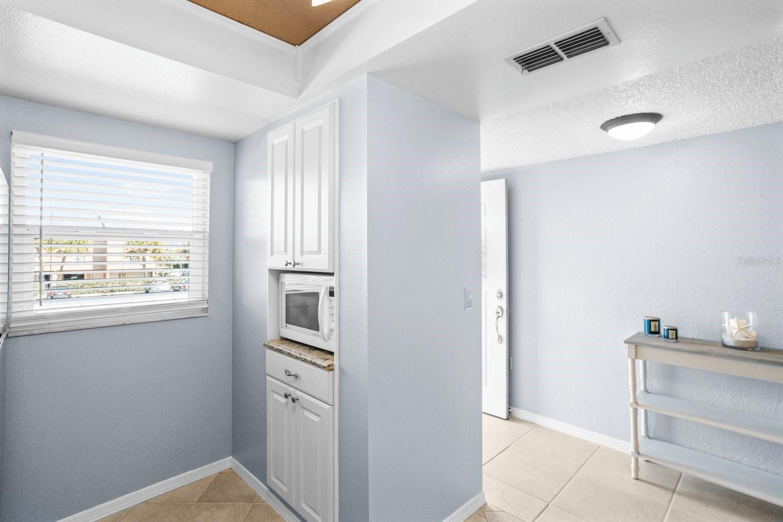 719 PINELLAS BAYWAY S 110