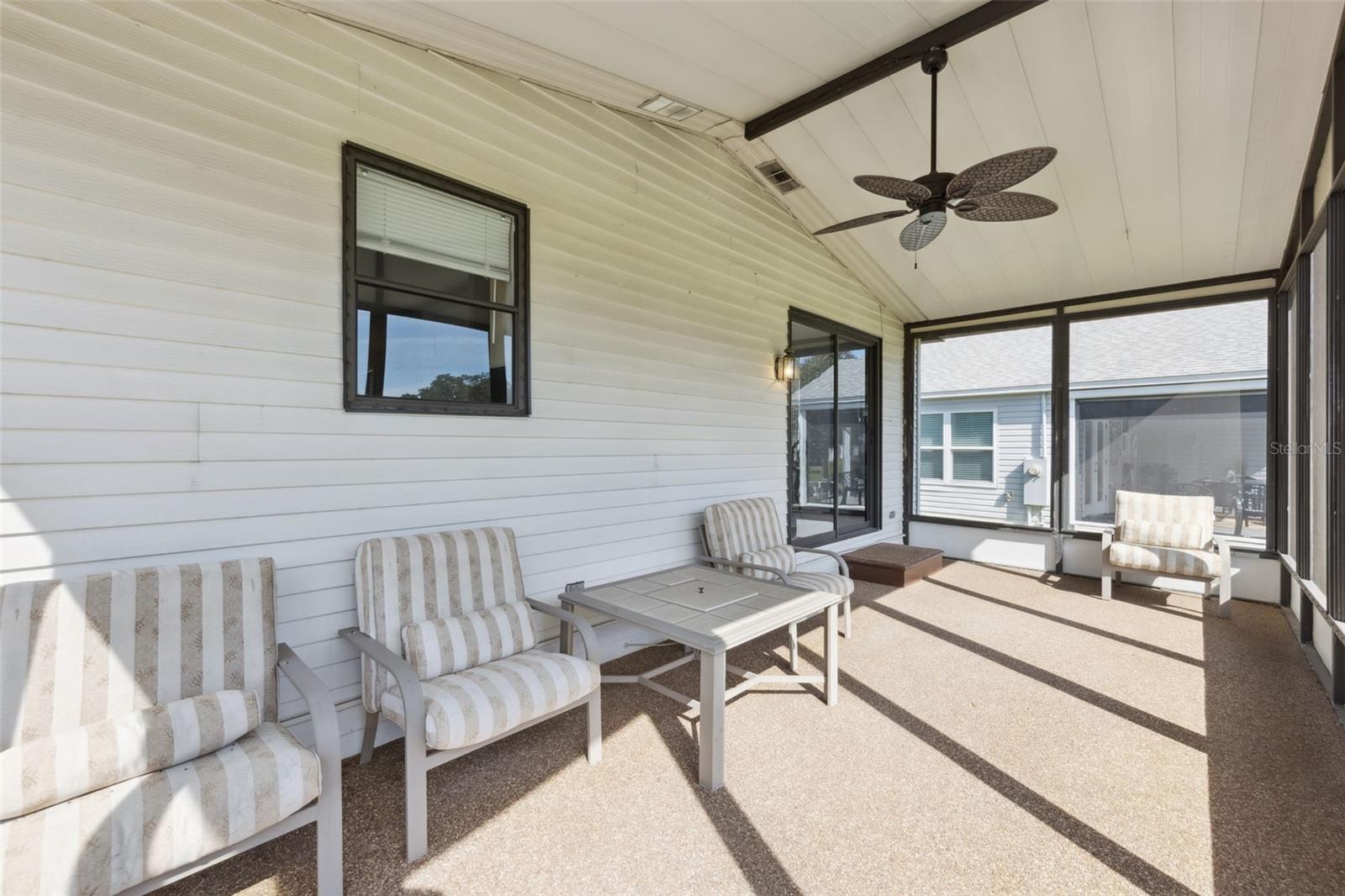 LADY LAKE ORANGE BLOSSOM GARDENS UNIT 08 - Residential