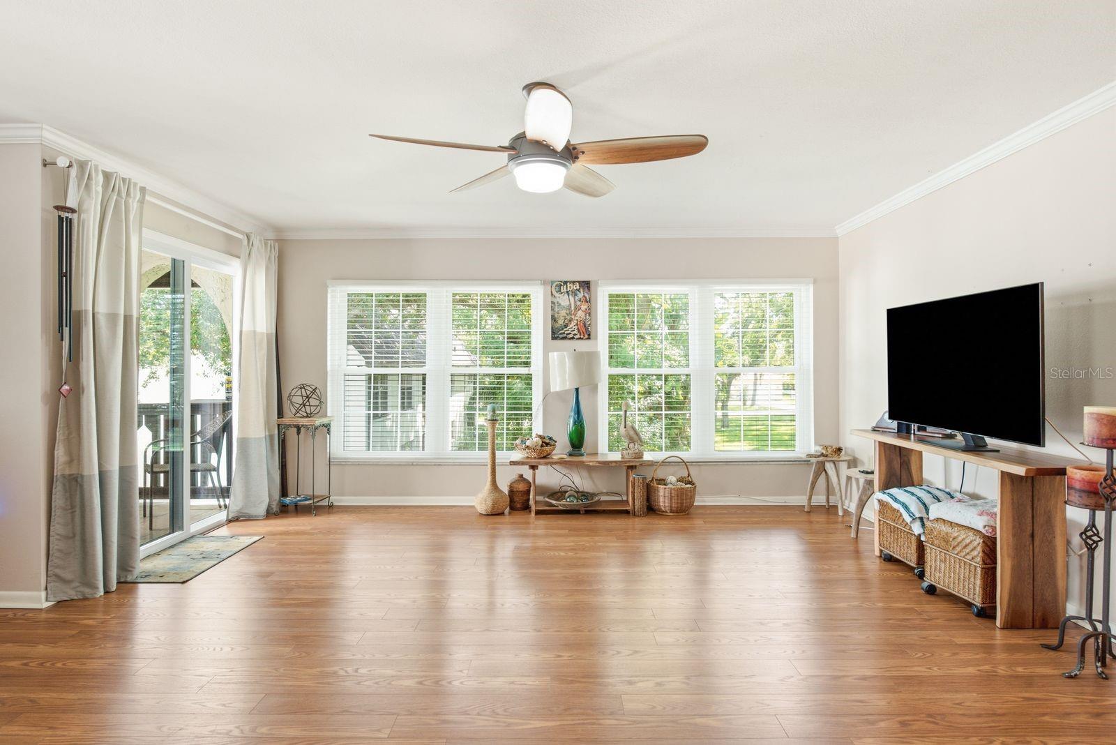 230 N BAYSHORE BOULEVARD 207