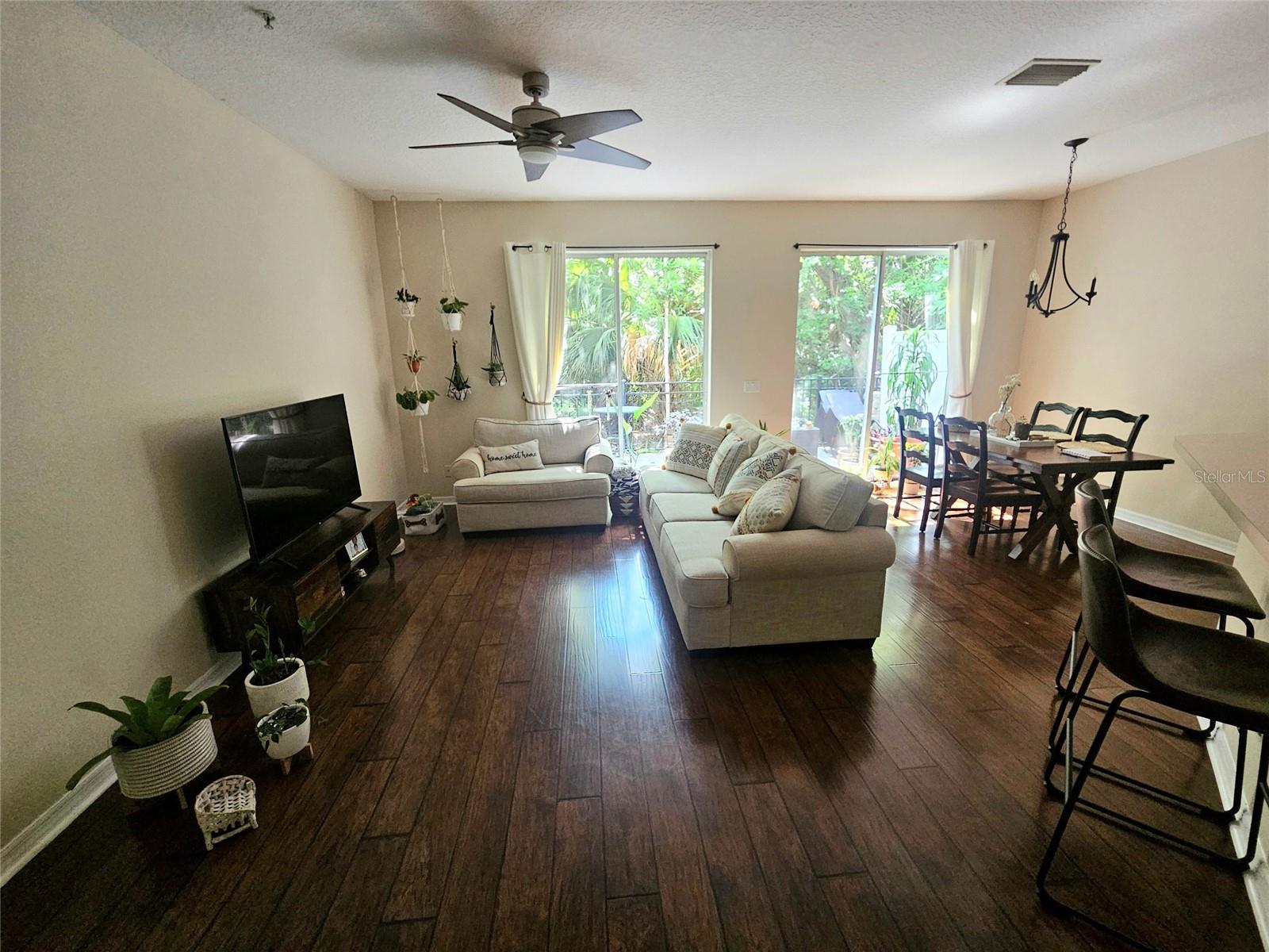 554 PINEBRANCH CIRCLE