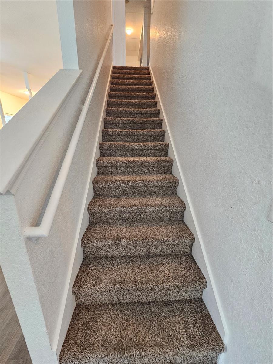 EMERALD POINTE TWNHMS AT TAMPA PALMS - Residential Lease