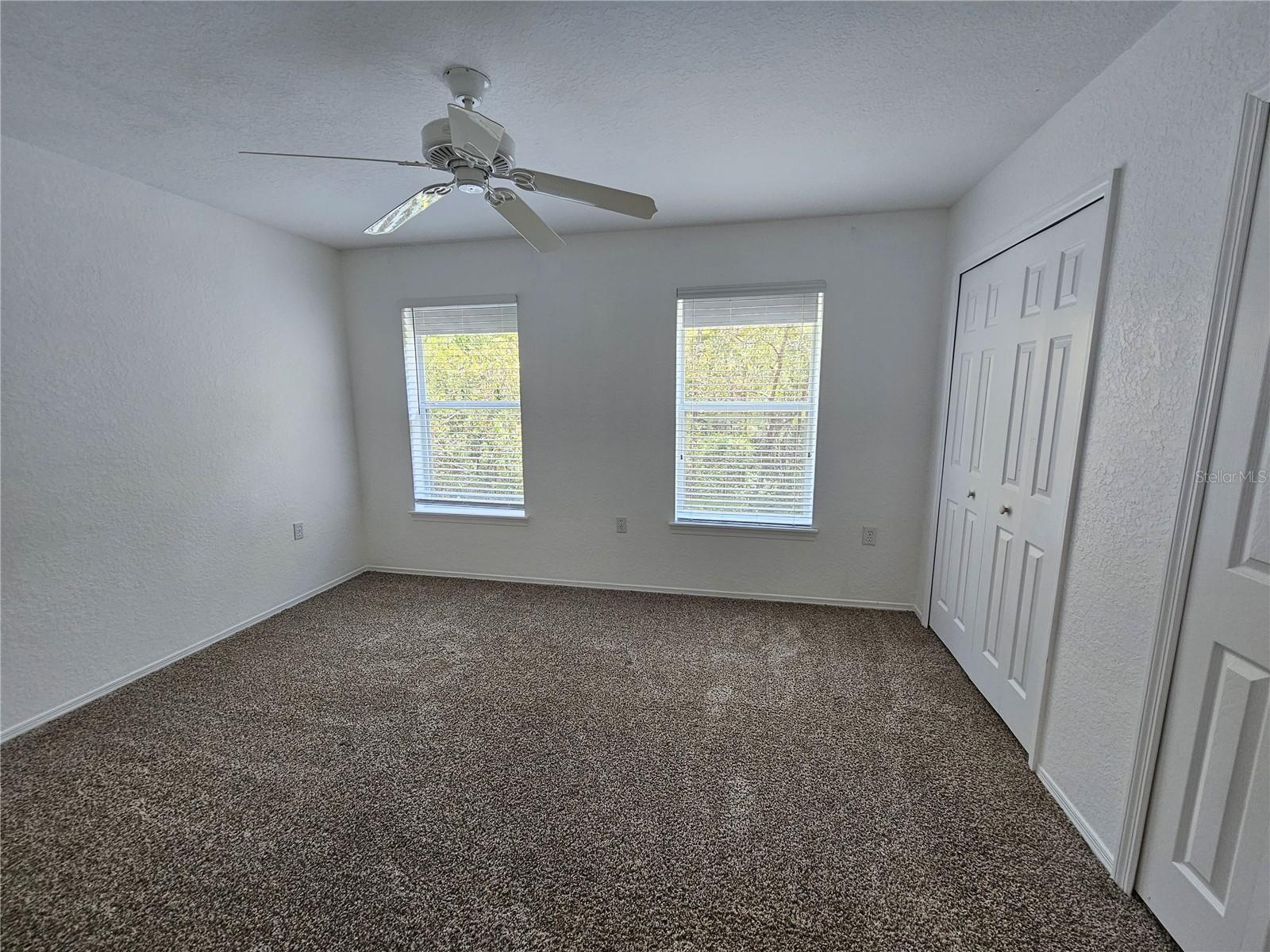 EMERALD POINTE TWNHMS AT TAMPA PALMS - Residential Lease