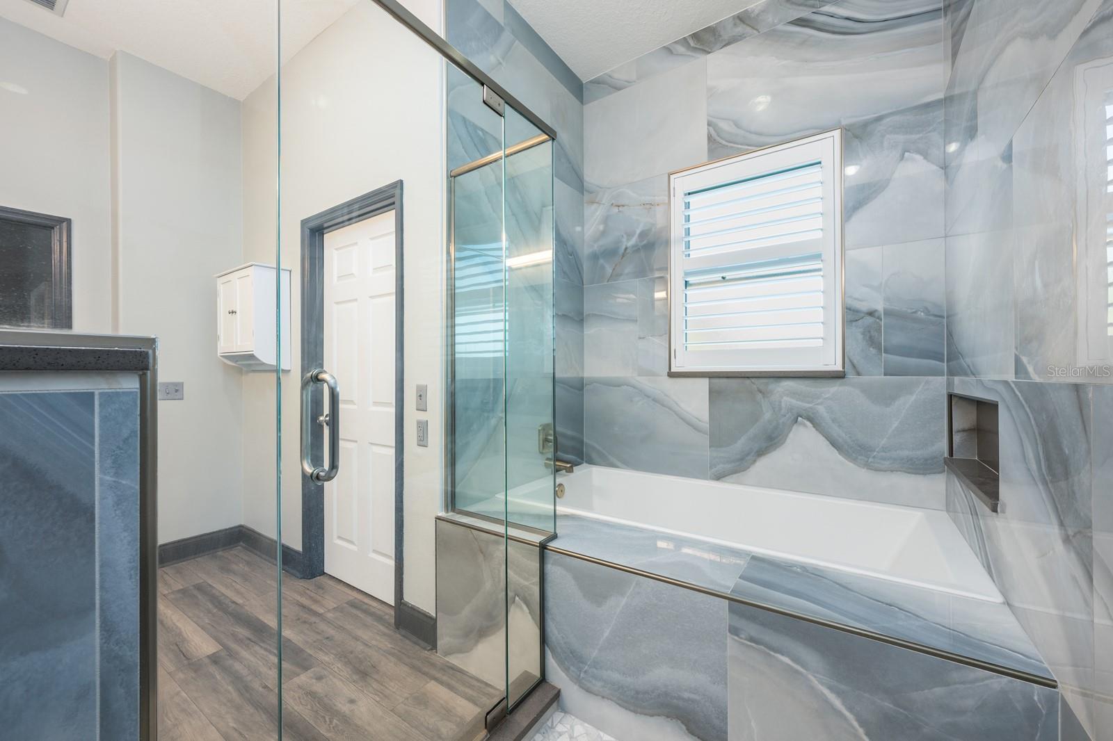 ROCKET CITY - Residential