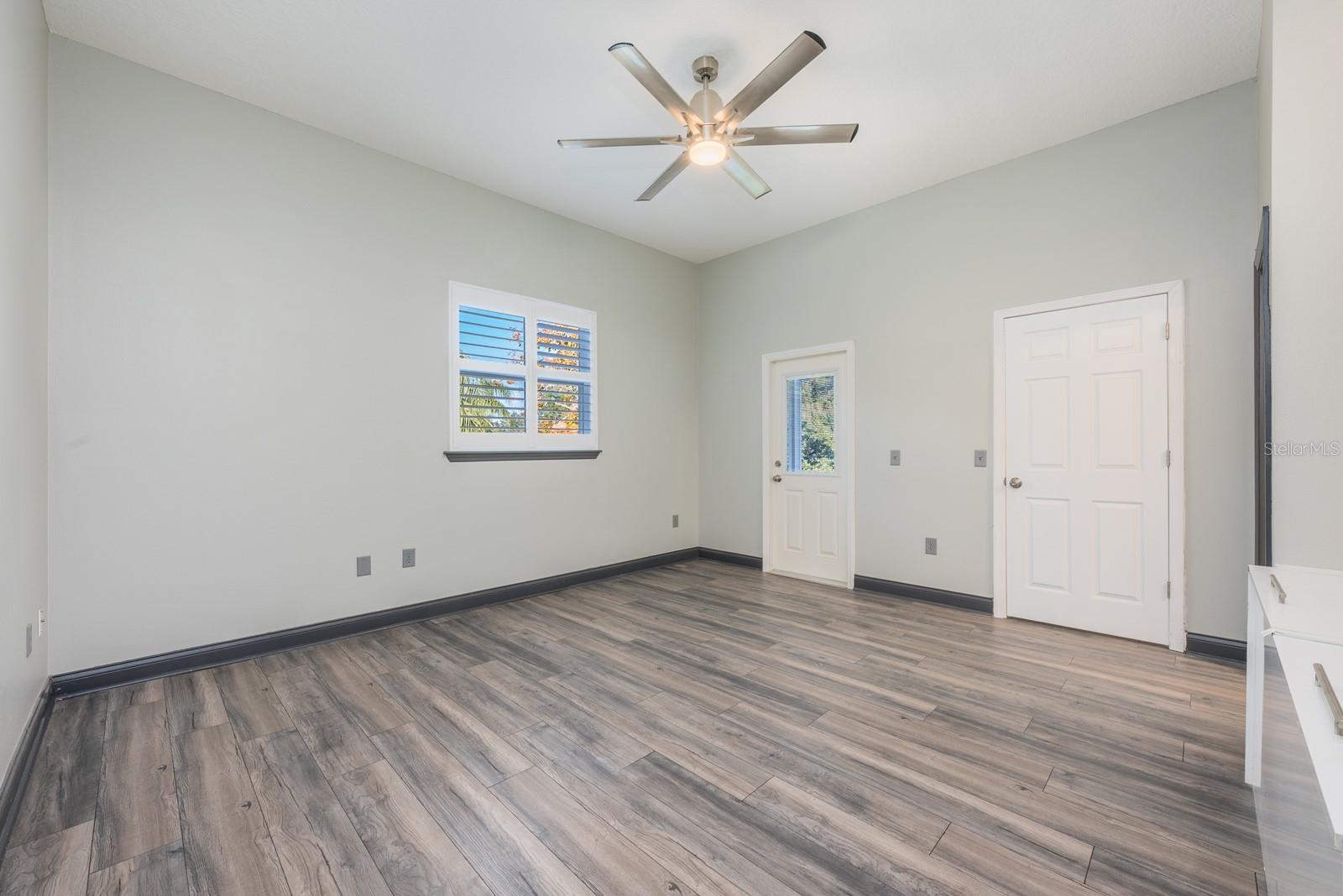 ROCKET CITY - Residential