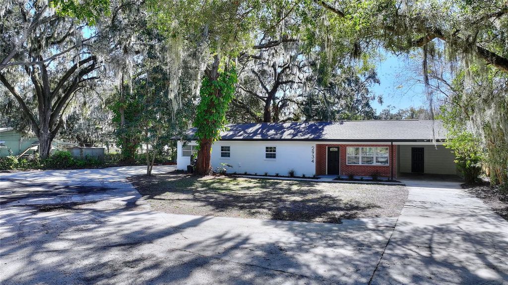 Photo of 2934 W Bella Vista Street, Lakeland, FL 33810 (MLS # TB8467032)