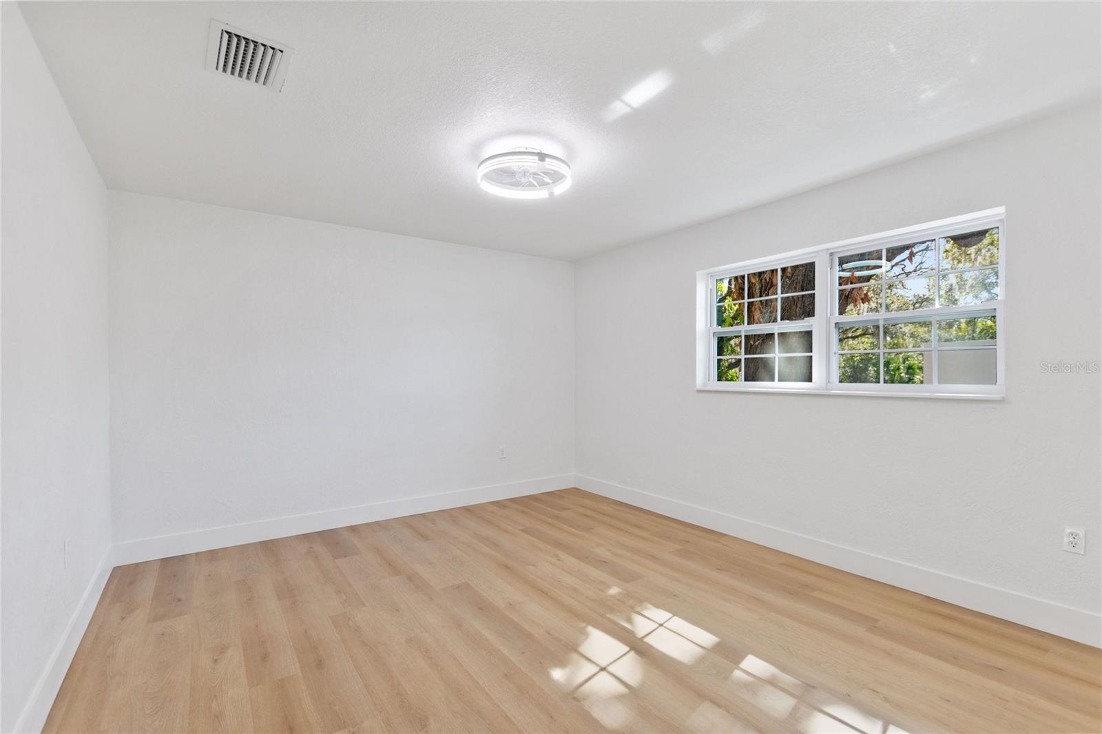 WEBSTER & OMOHUNDRO - Residential