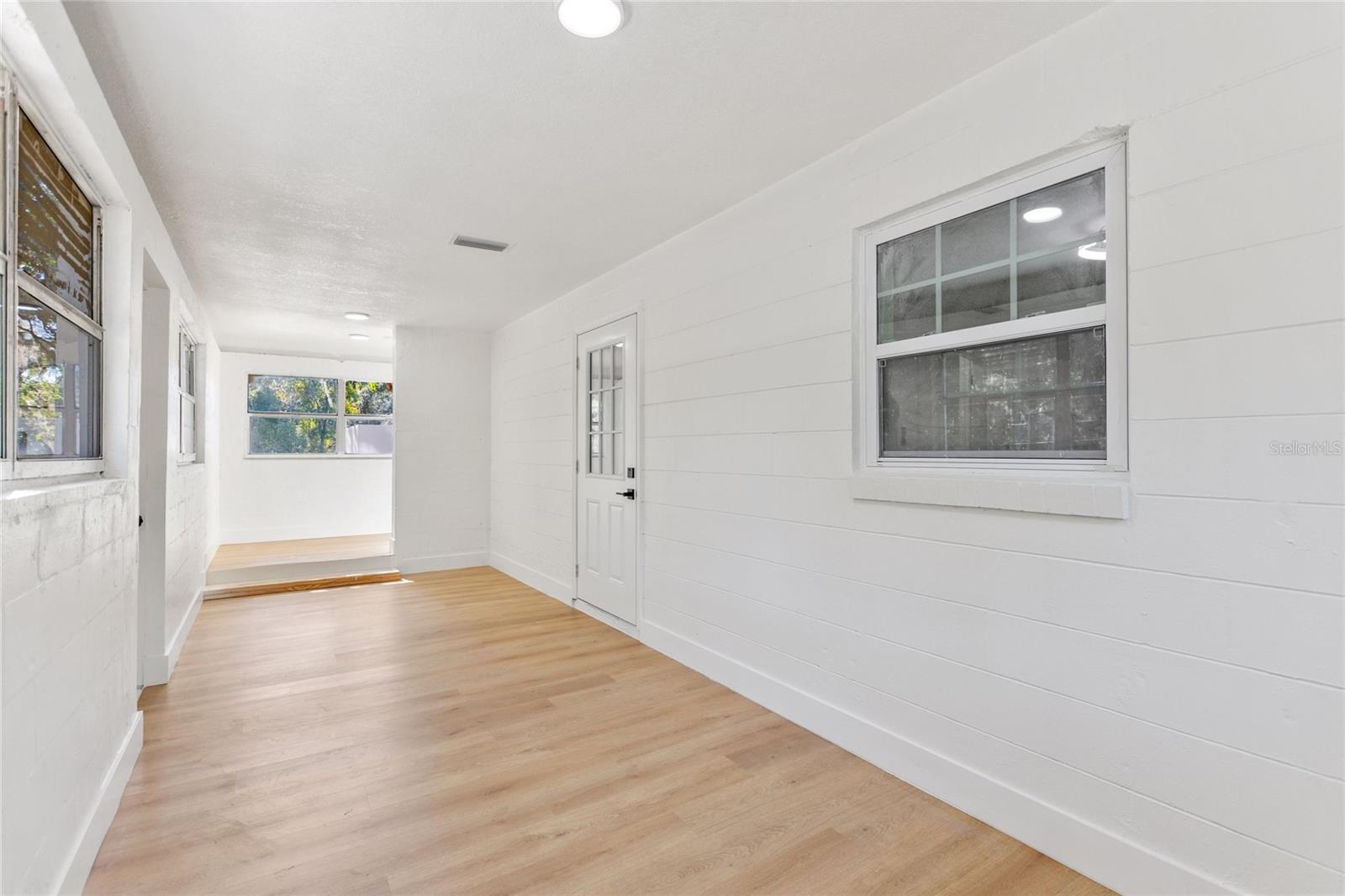 WEBSTER & OMOHUNDRO - Residential