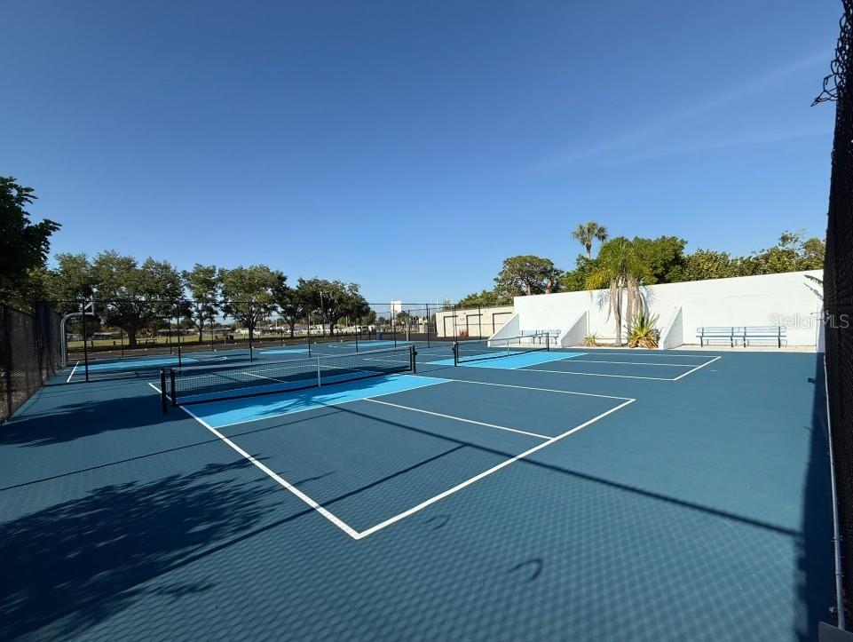 BAYSHORE GARDENS SEC 14 - Residential