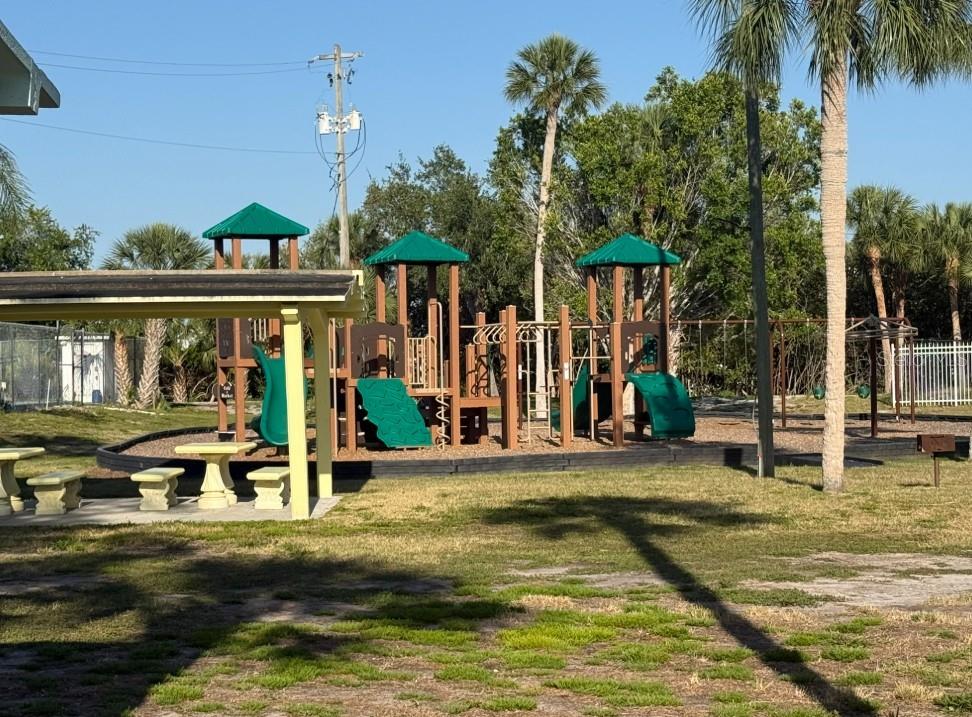 BAYSHORE GARDENS SEC 14 - Residential