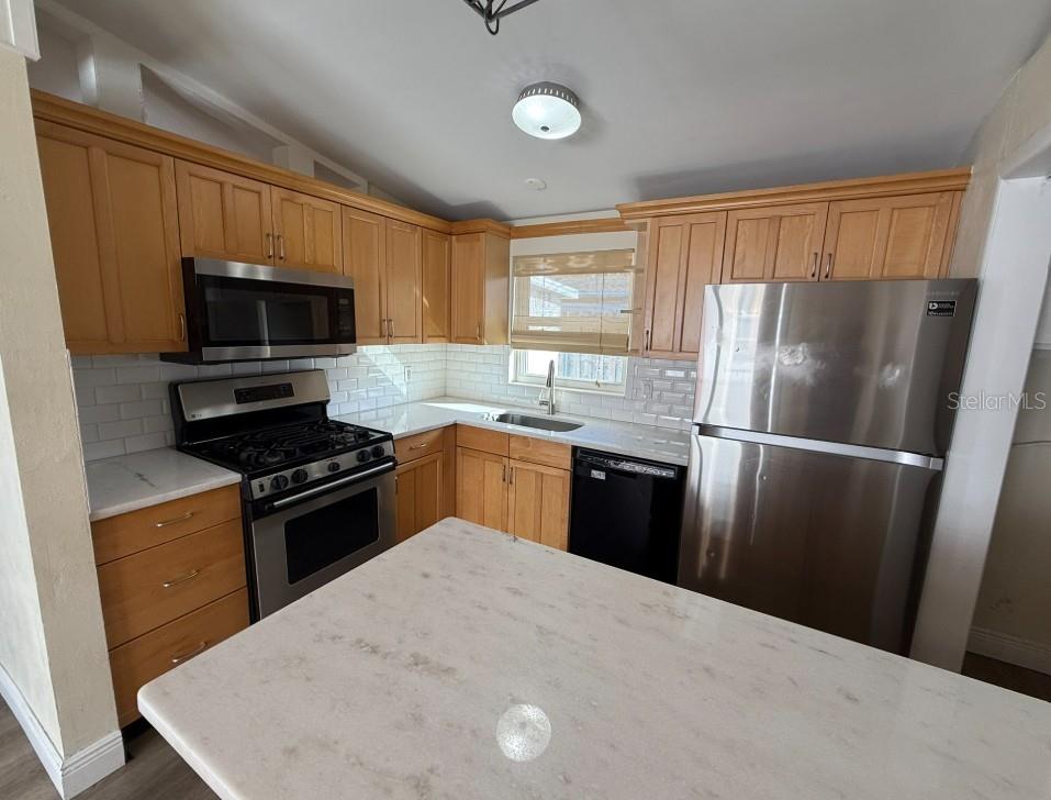 BAYSHORE GARDENS SEC 14 - Residential