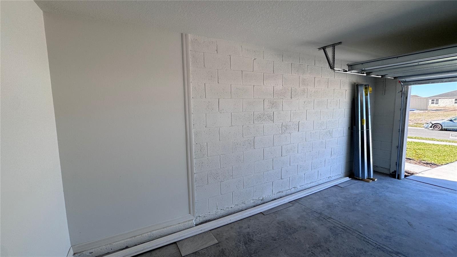 PEPPER GROVE PH I - Residential Lease