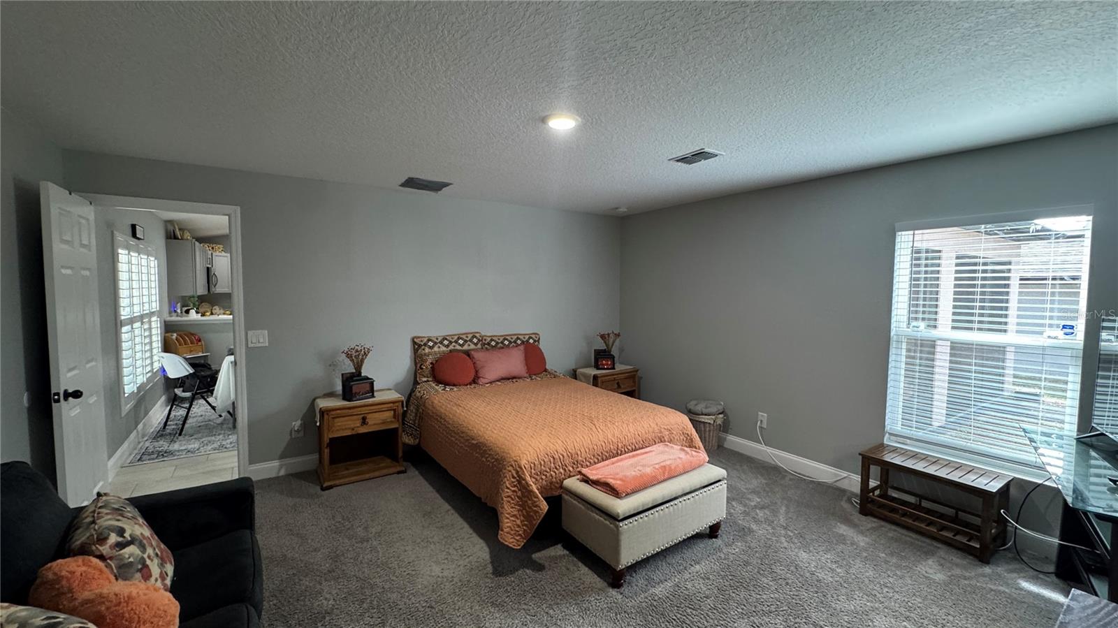 HILLCREST HEIGHTS - Residential