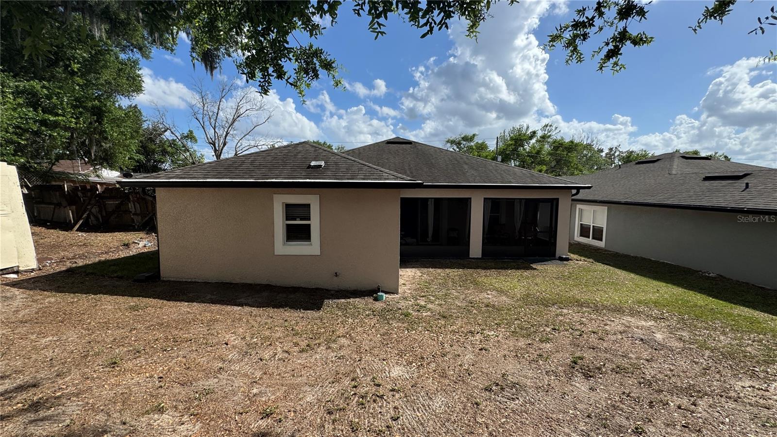 1012 E SILVER STAR ROAD