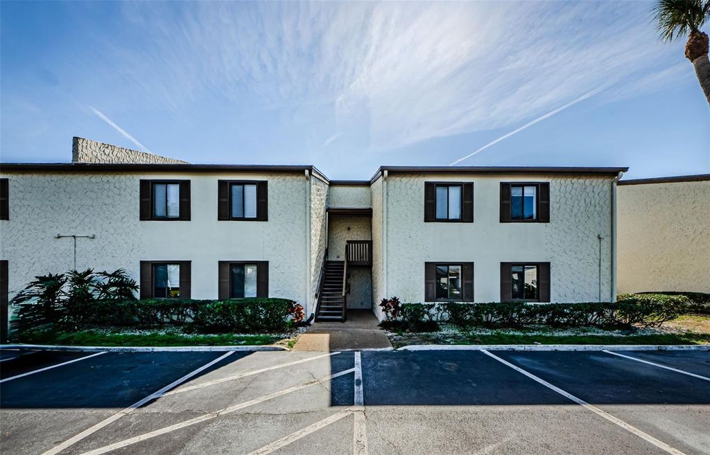 Photo of 722 116th Ave N #2002, St Petersburg, FL 33716 (MLS # TB8490708)