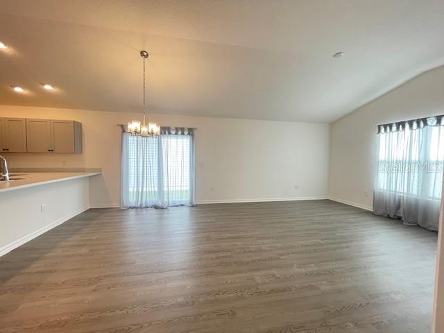 VILLAGES/SOUTHERN OAKS UN #212 - Residential Lease