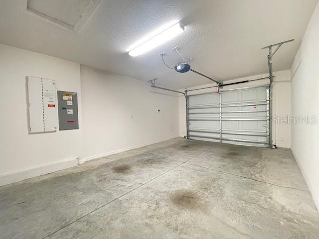 VILLAGES/SOUTHERN OAKS UN #212 - Residential Lease