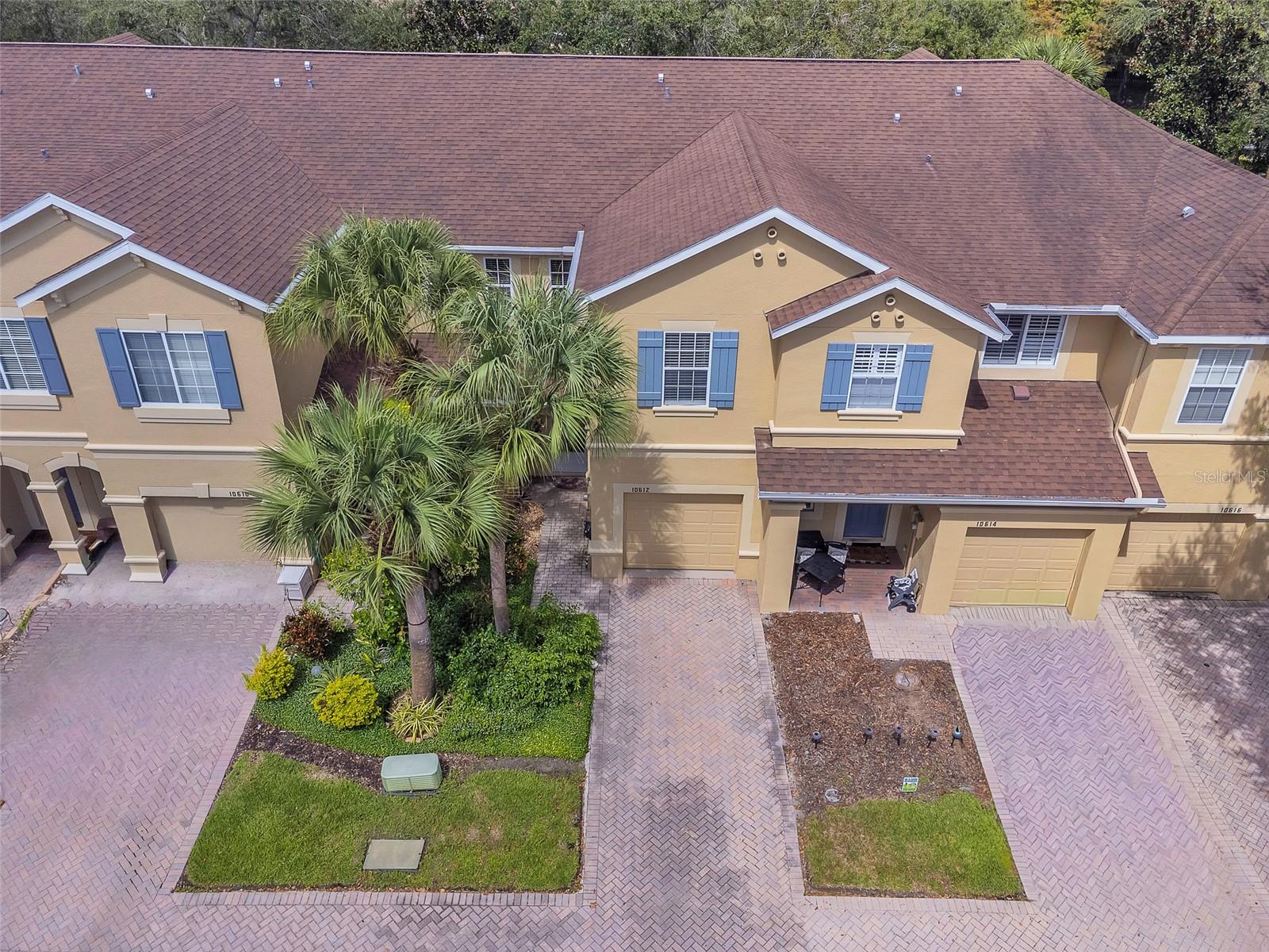 RIVER WALK - Residential
