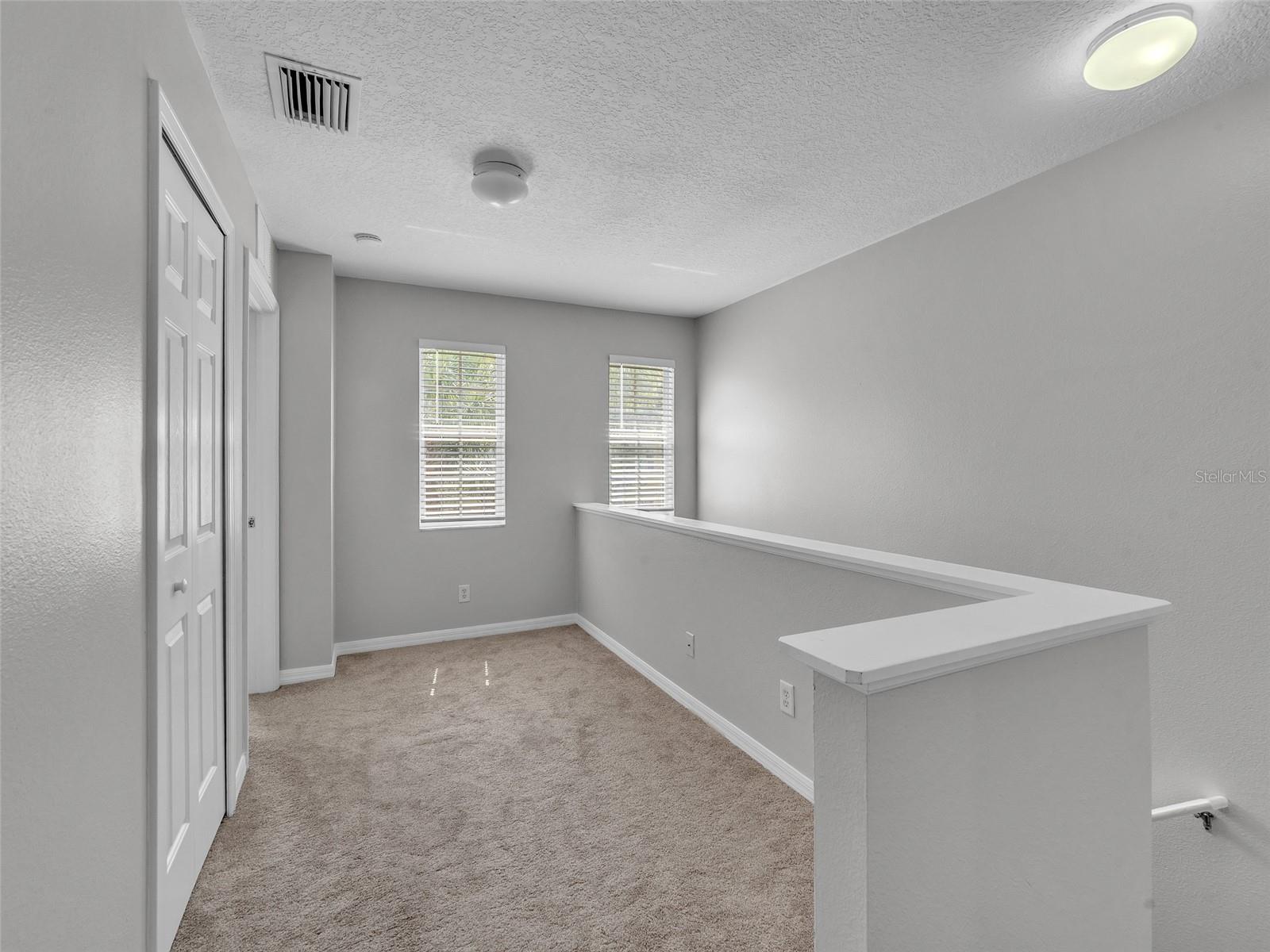 RIVER WALK - Residential