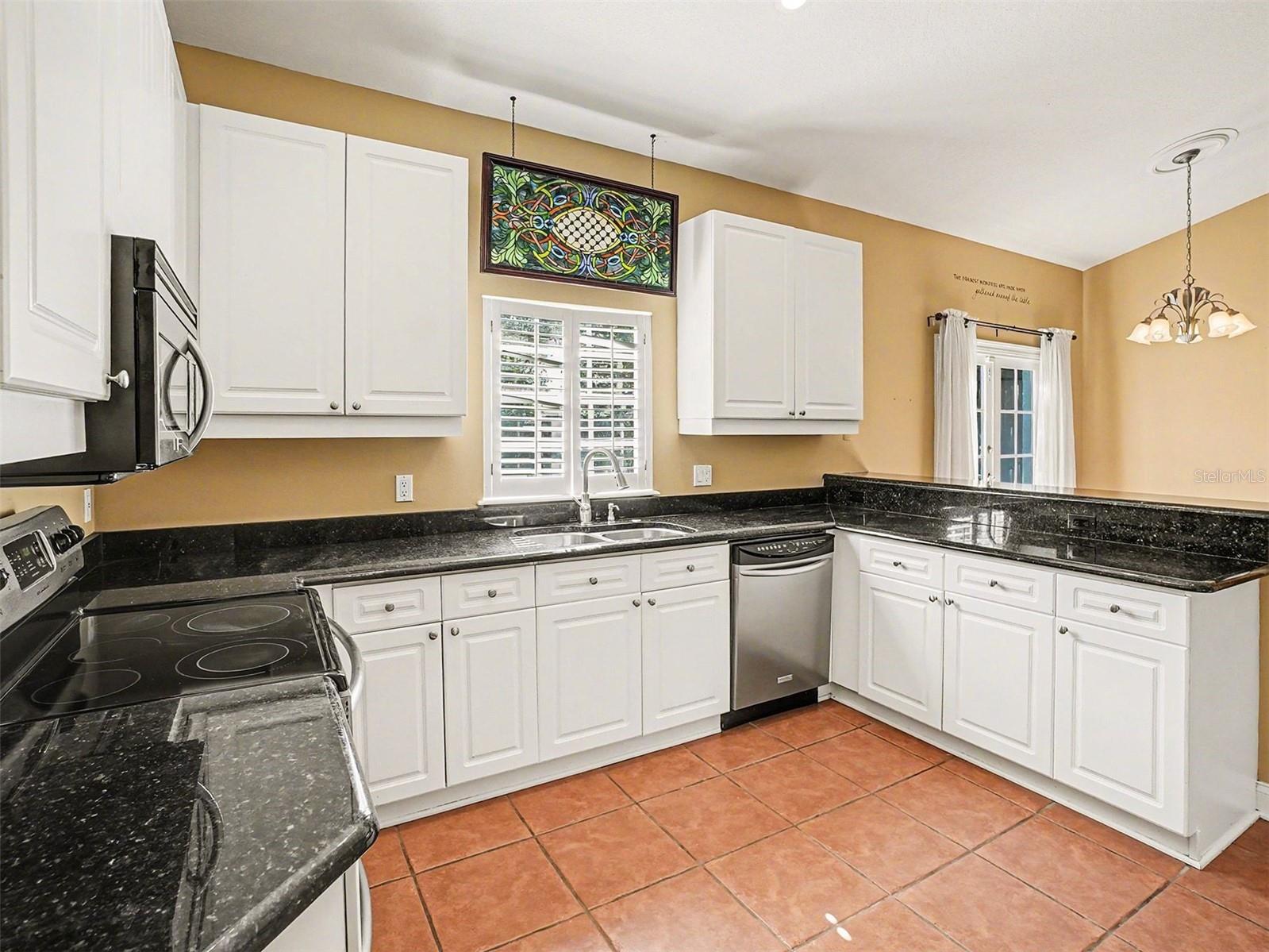 1221 VALLEY CREEK RUN