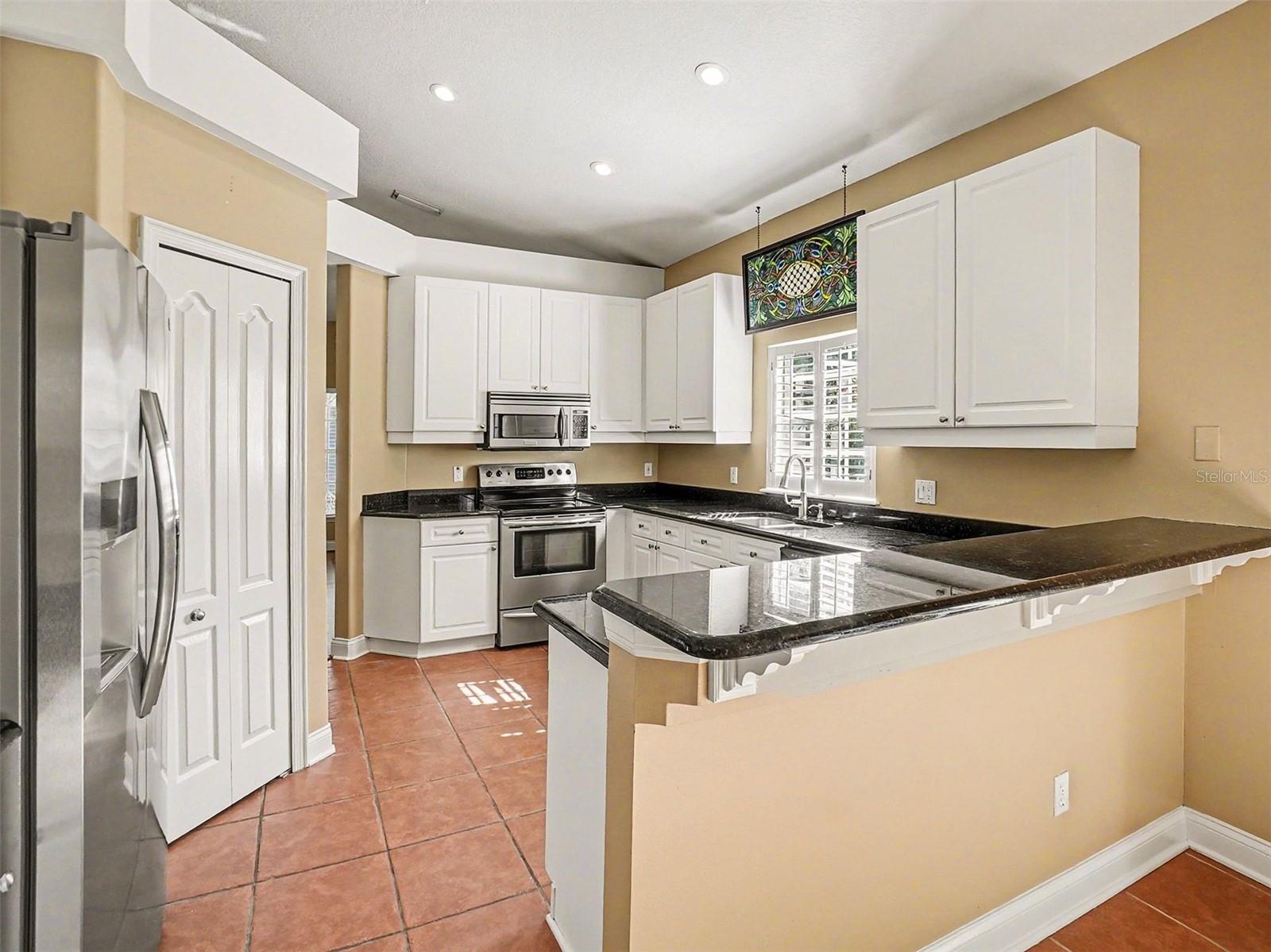 1221 VALLEY CREEK RUN