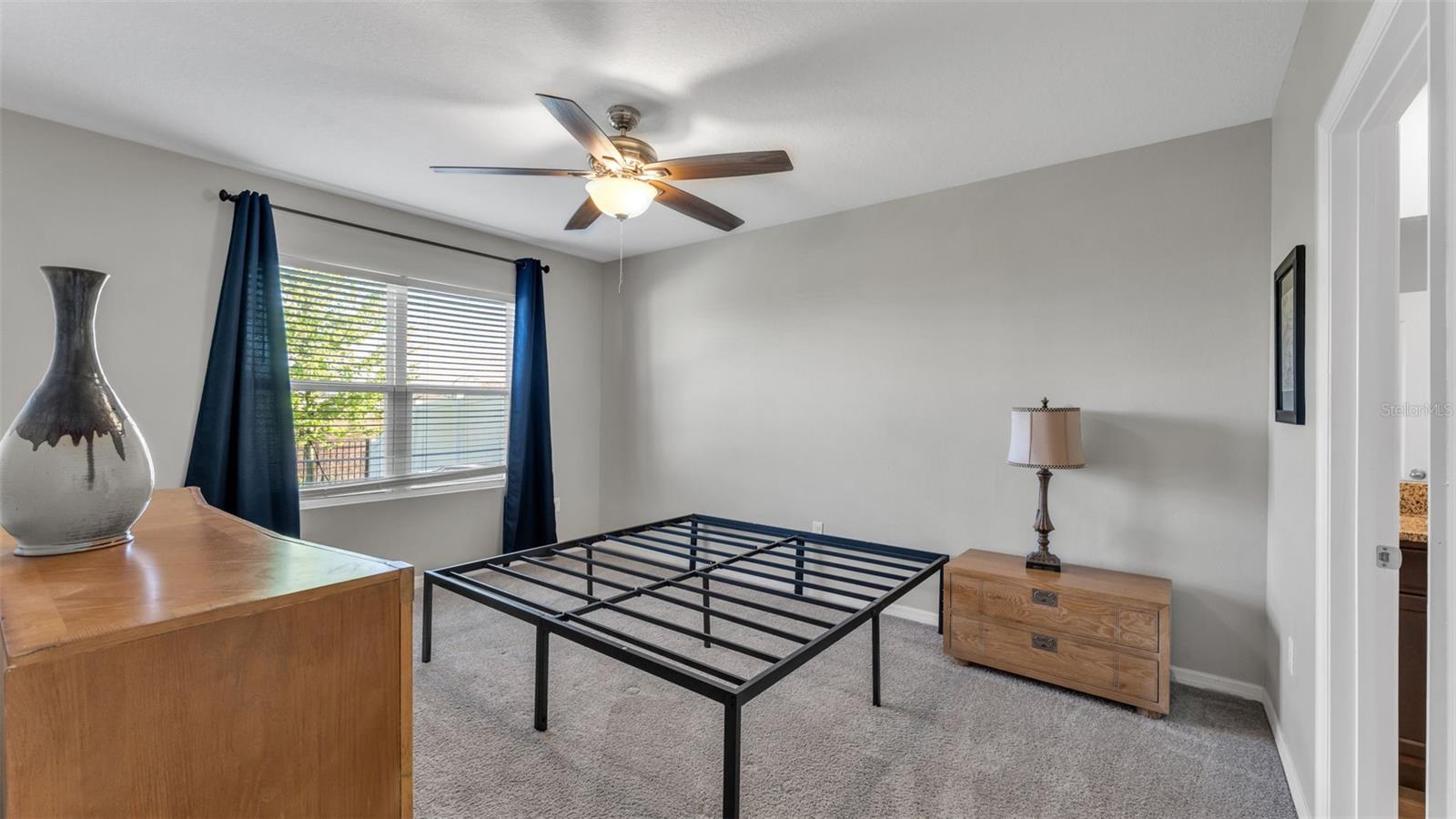 LAKES/LAUREL HLNDS PH 3A - Residential