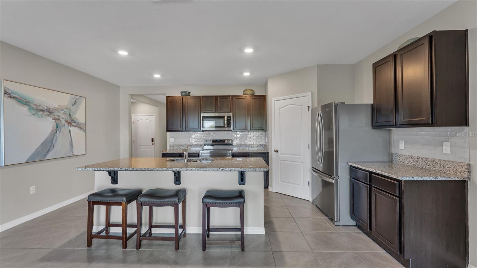 LAKES/LAUREL HLNDS PH 3A - Residential