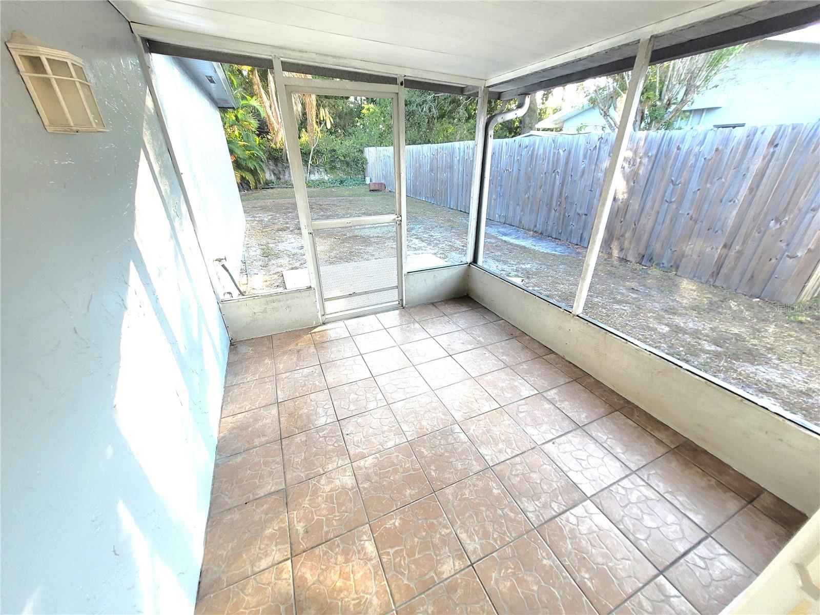 VILLAGE OAKS - Residential Lease