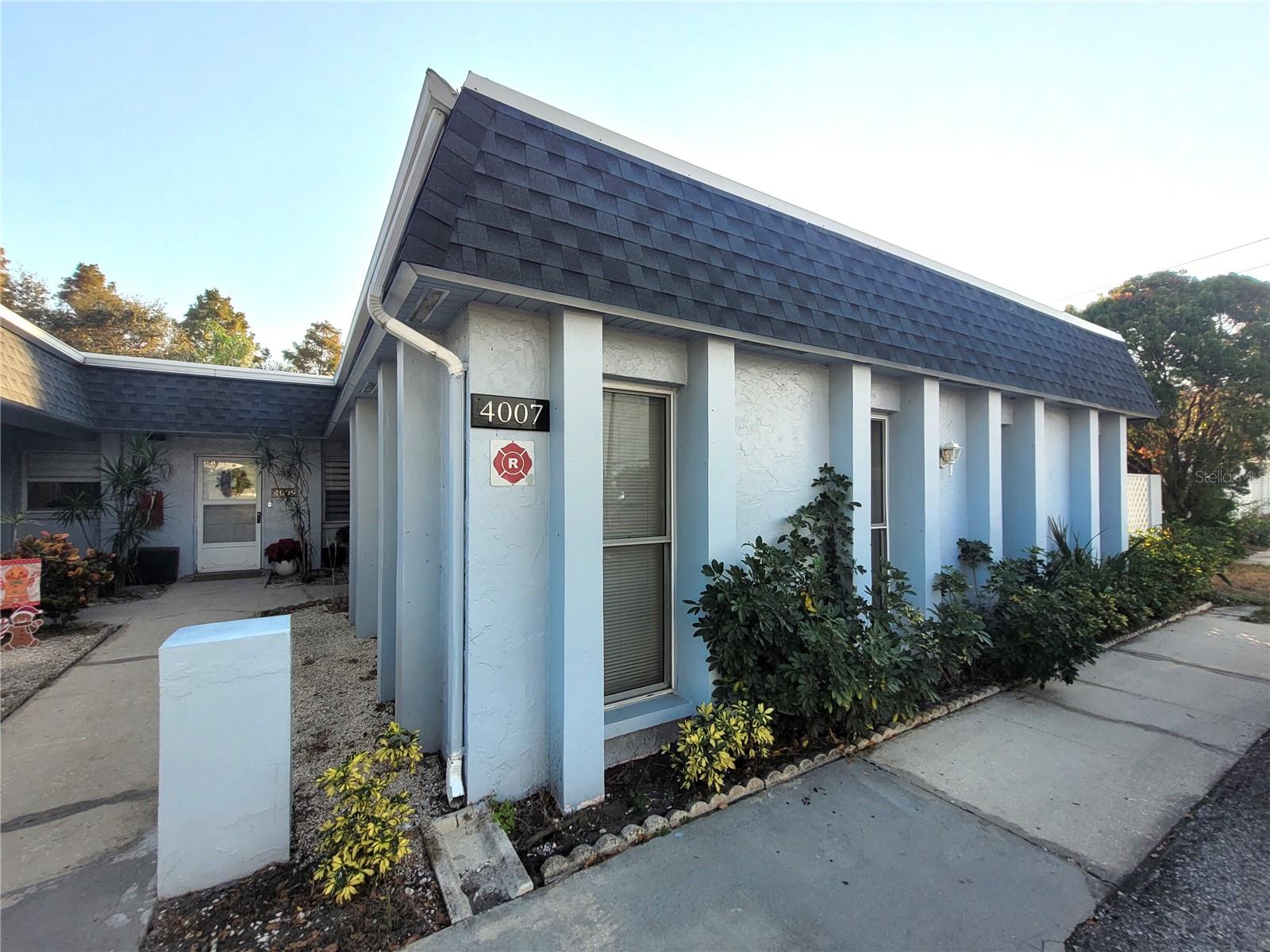 VILLAGE OAKS - Residential Lease