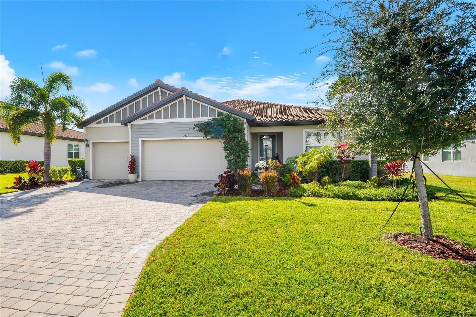 13832 GREEN HAMMOCK PLACE