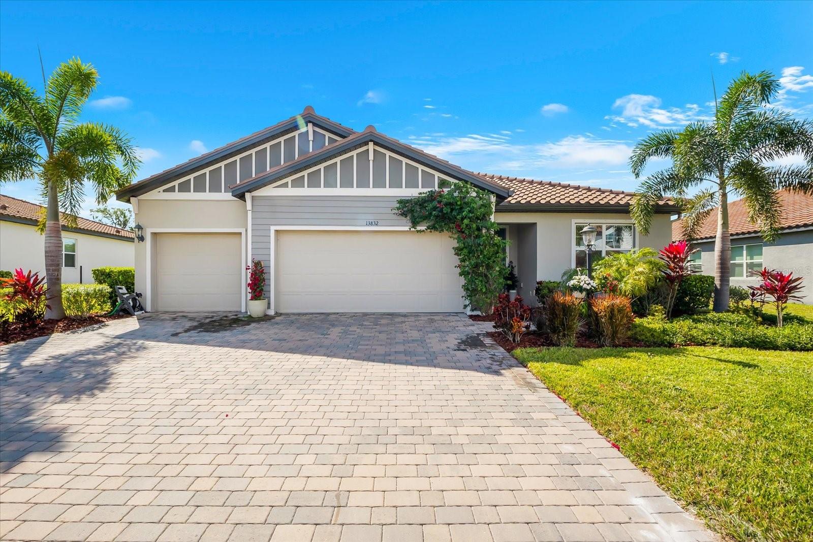 13832 GREEN HAMMOCK PLACE