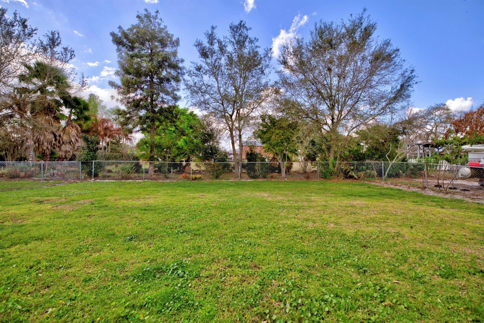 ERIN PARK - Residential