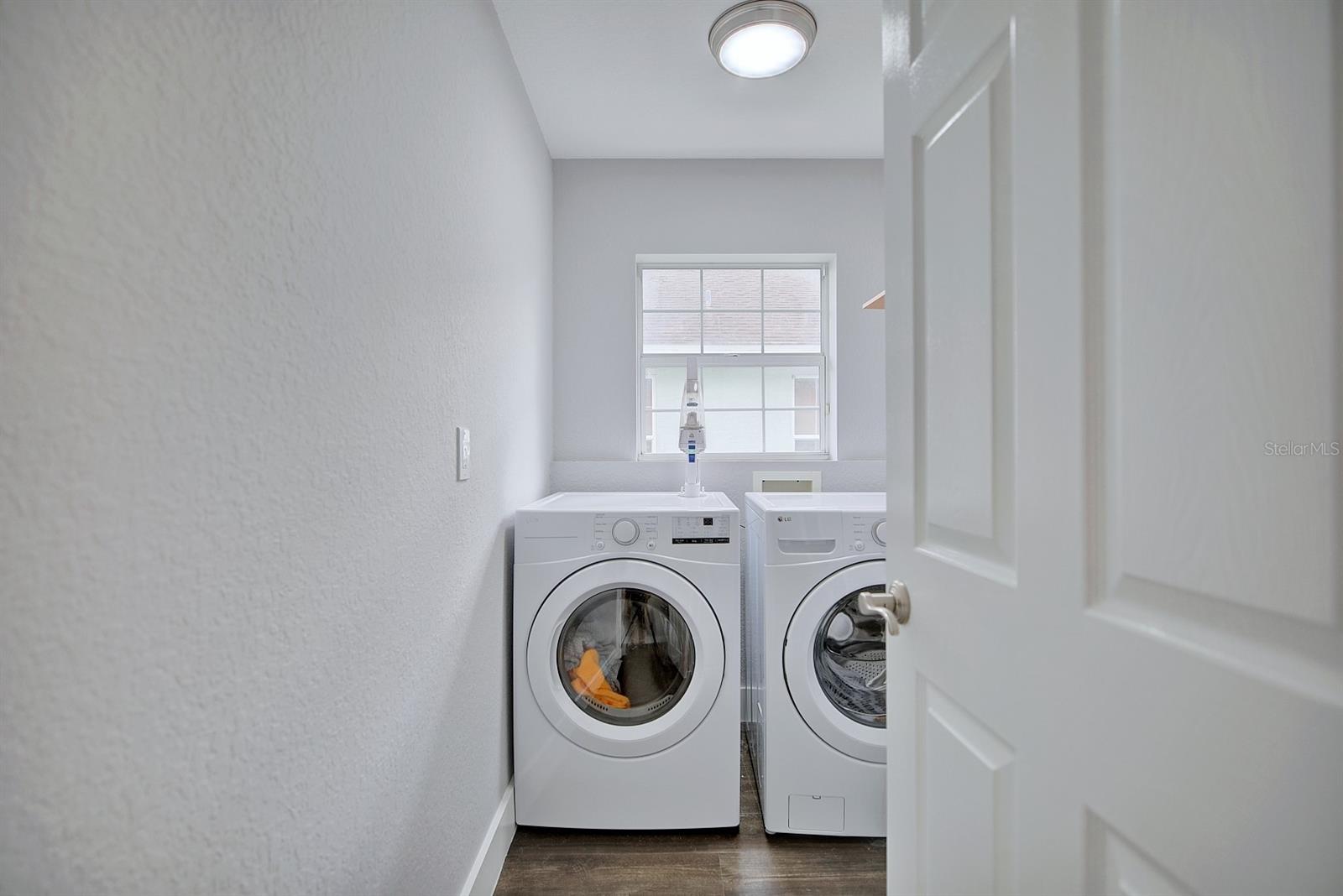 ERIN PARK - Residential