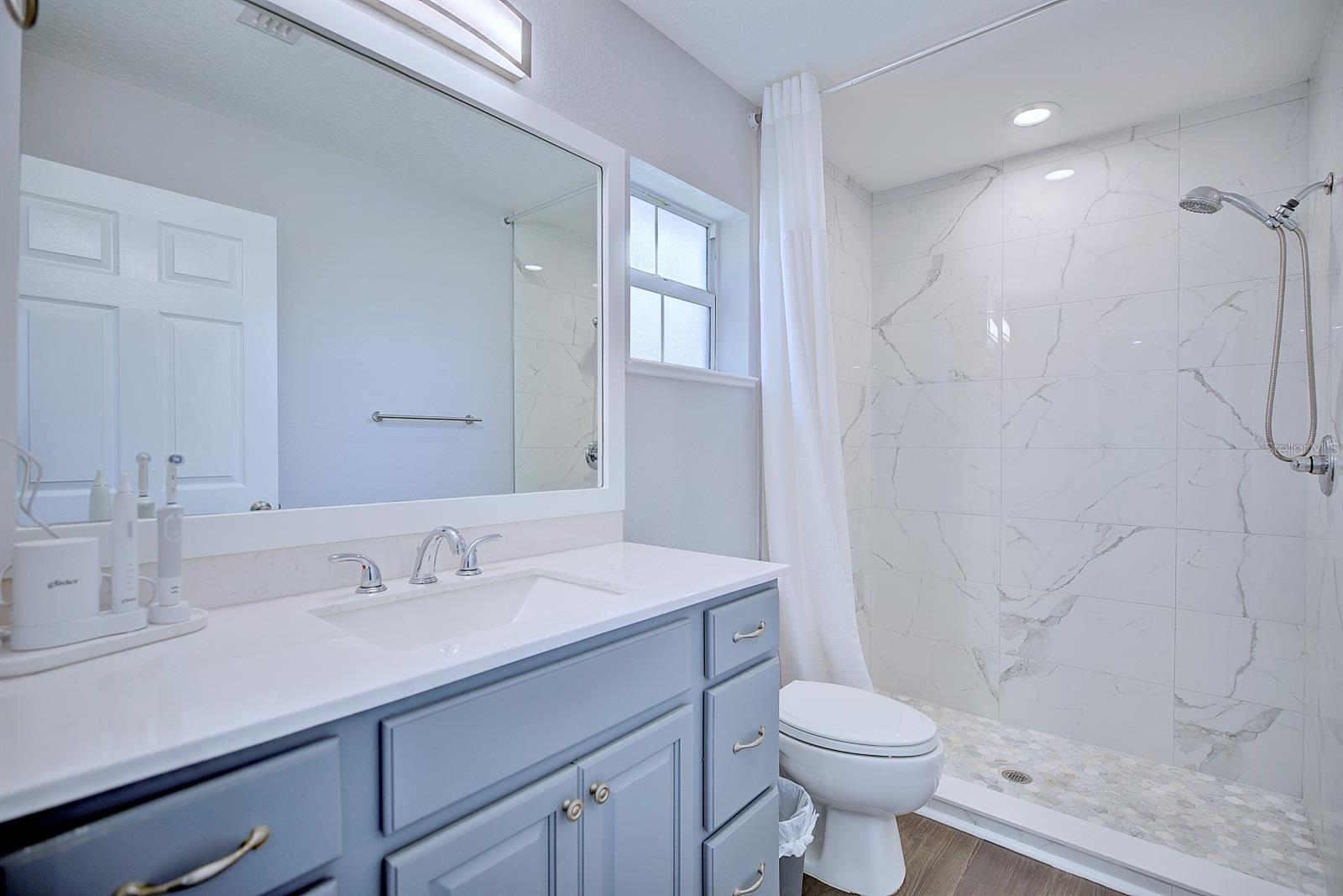 ERIN PARK - Residential