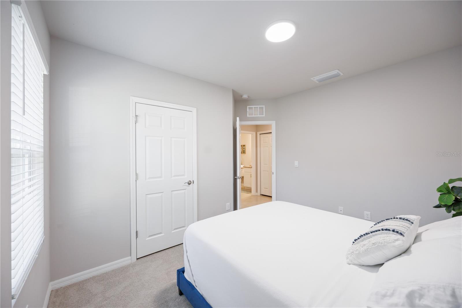 NORTH PORT - Residential