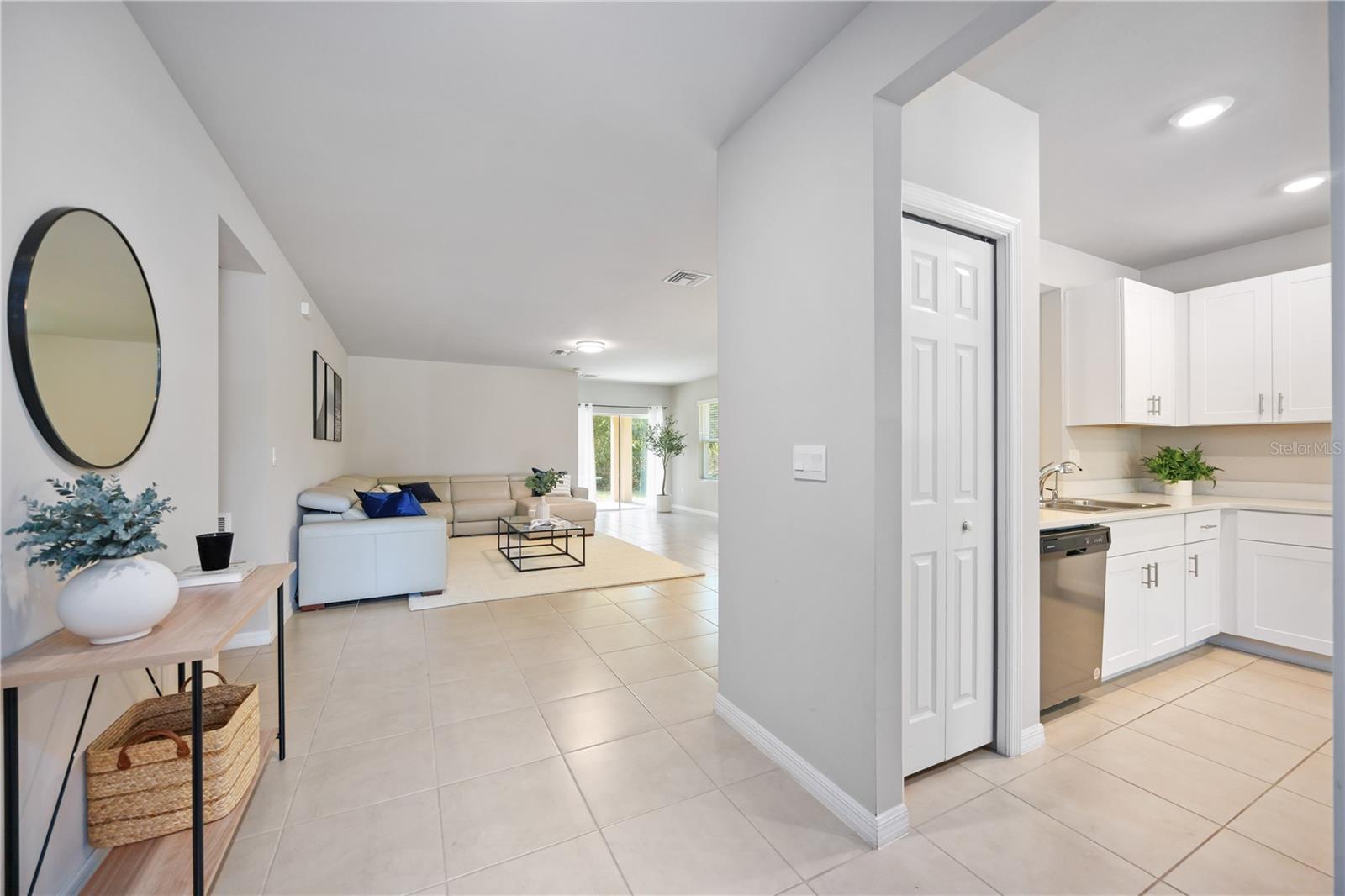 NORTH PORT - Residential