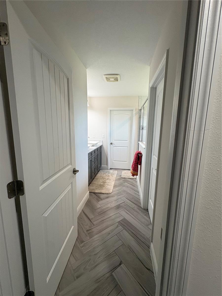 BAND D HAWKSTONE PH 2 - Residential Lease