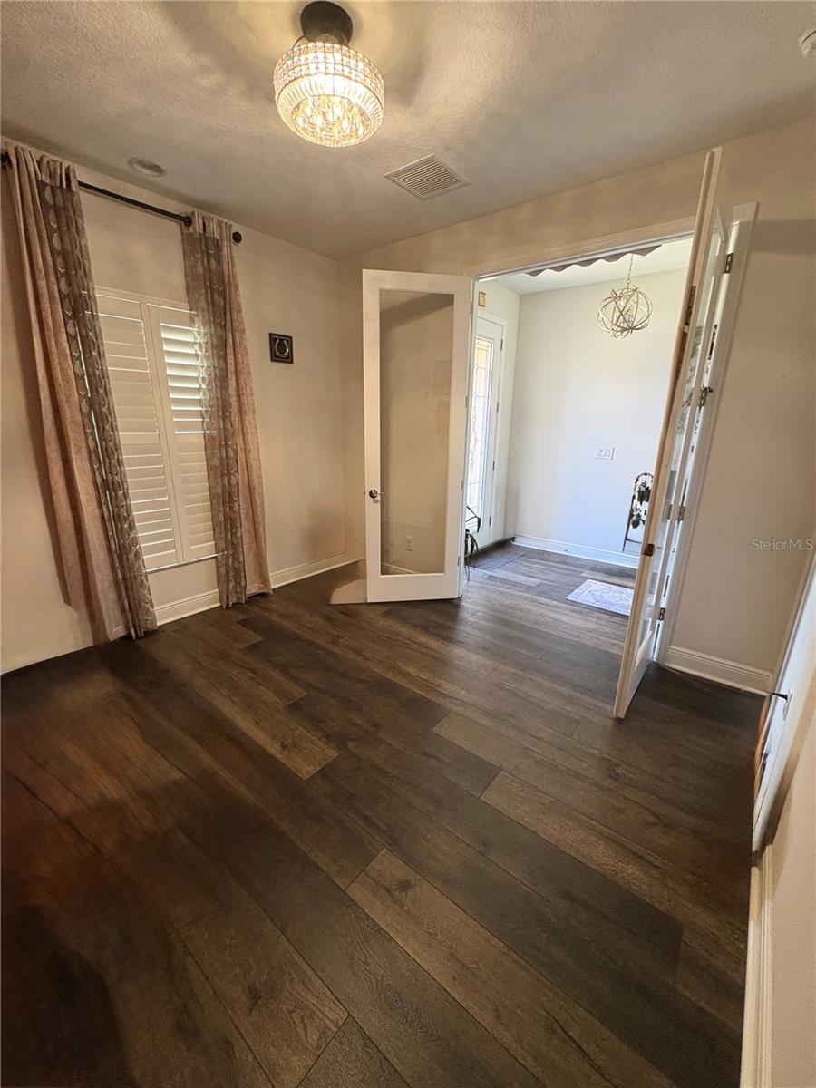 BAND D HAWKSTONE PH 2 - Residential Lease