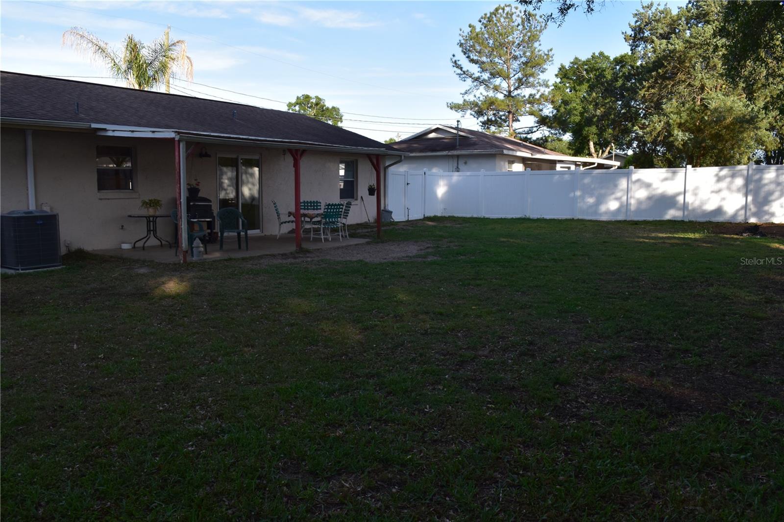 LAKE WEIR GARDENS - Residential