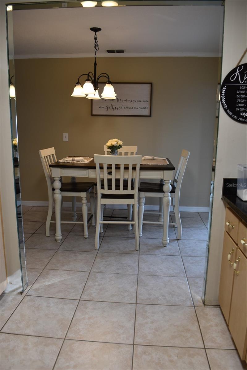 LAKE WEIR GARDENS - Residential